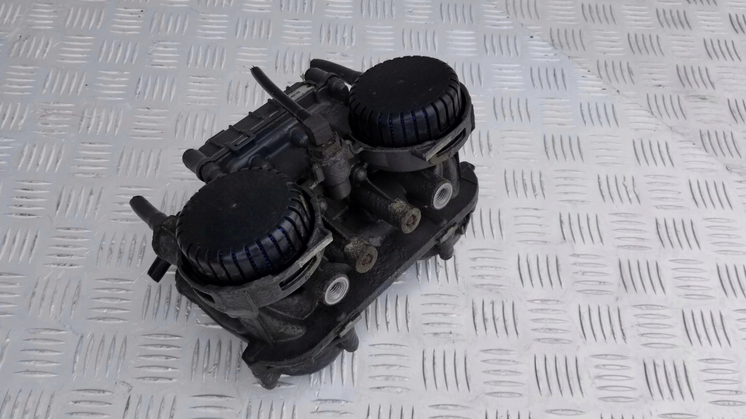 16828b337e48bc200c5973c0d8512fae