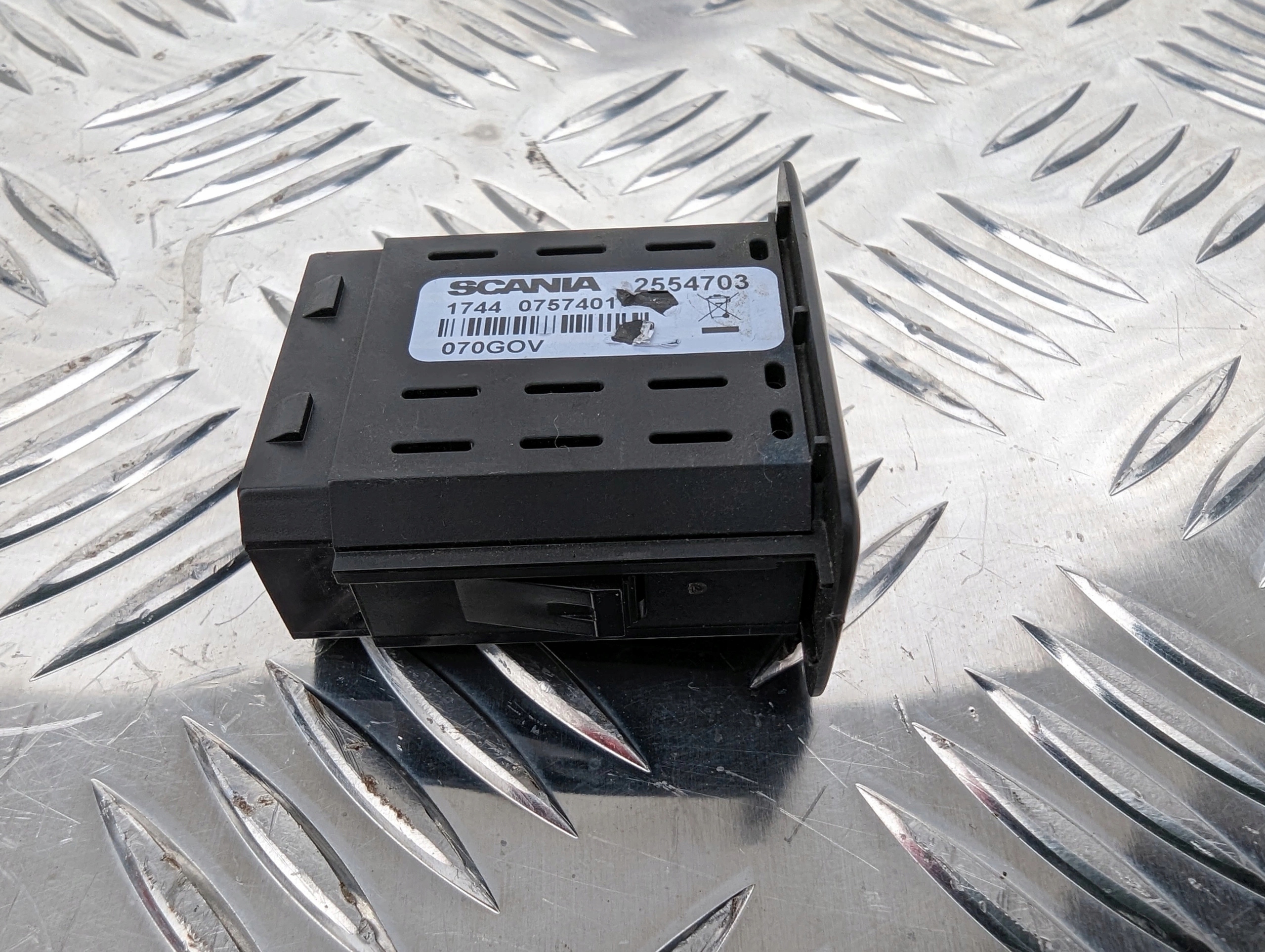 a0b018ed9487573db23e1d50a5a25071