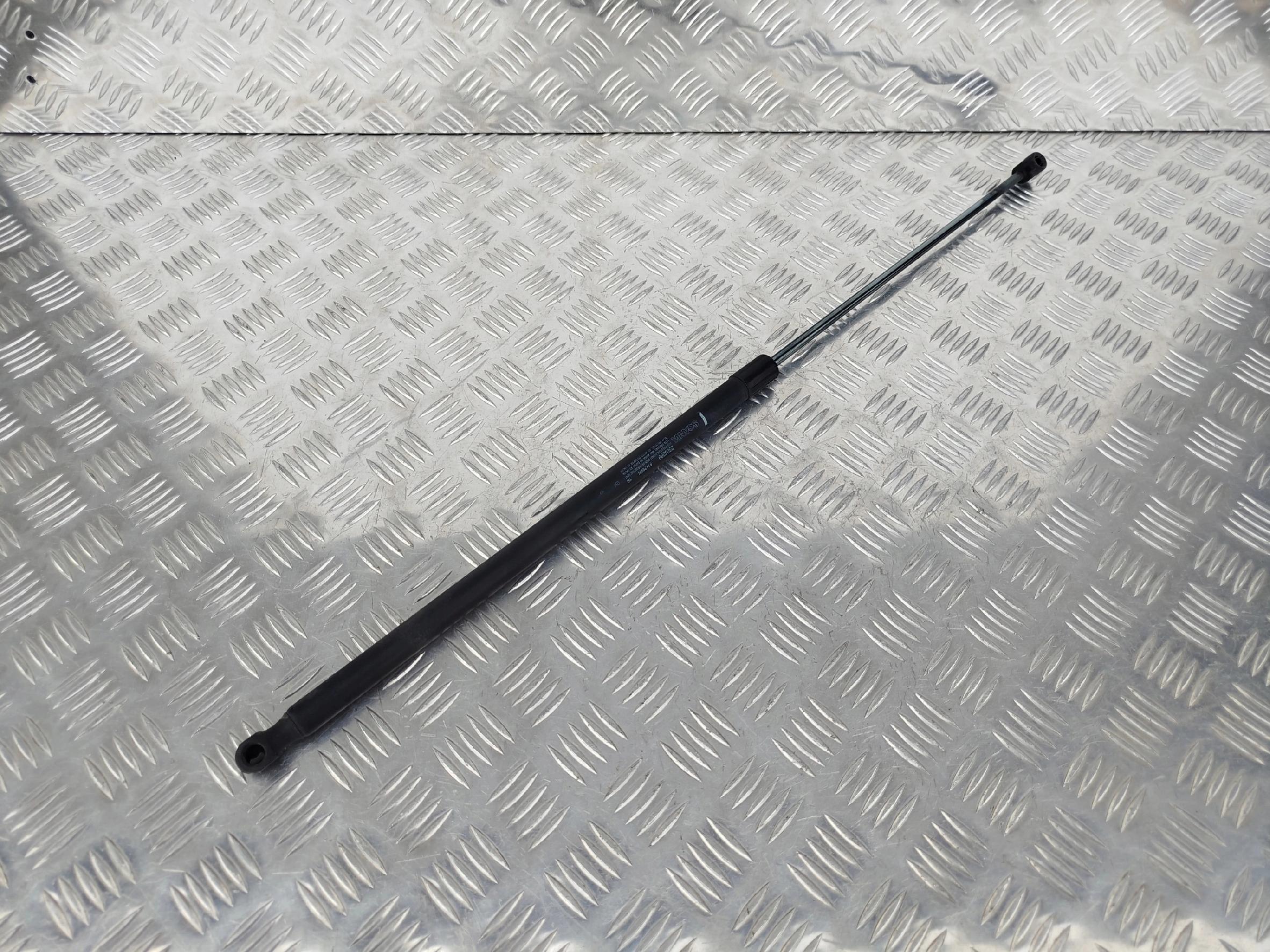 912b4e4eeaf4134bf1a03e3523ae7d3d