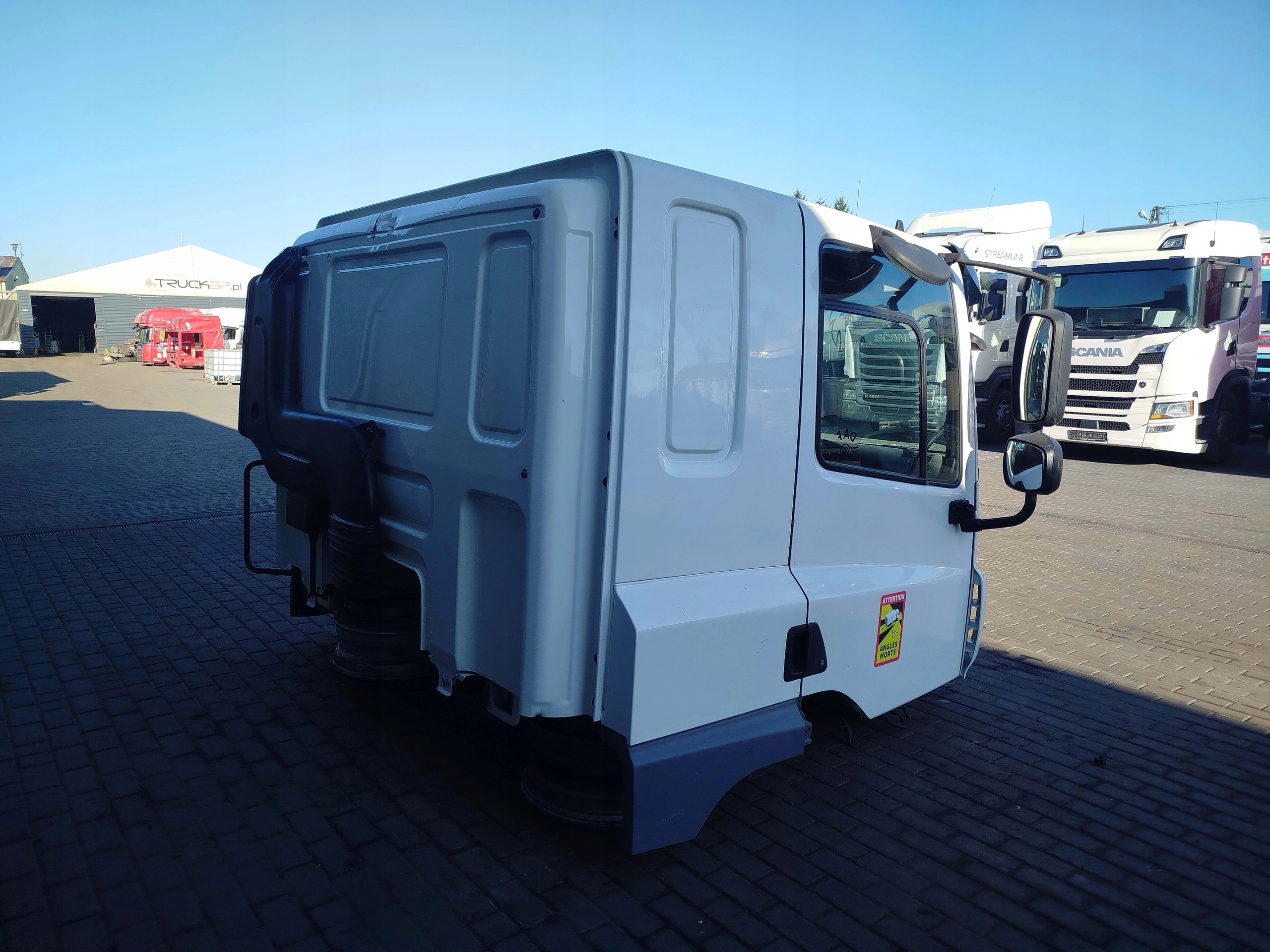 e92f557e9f741c7c9c30df8d9ab5f498