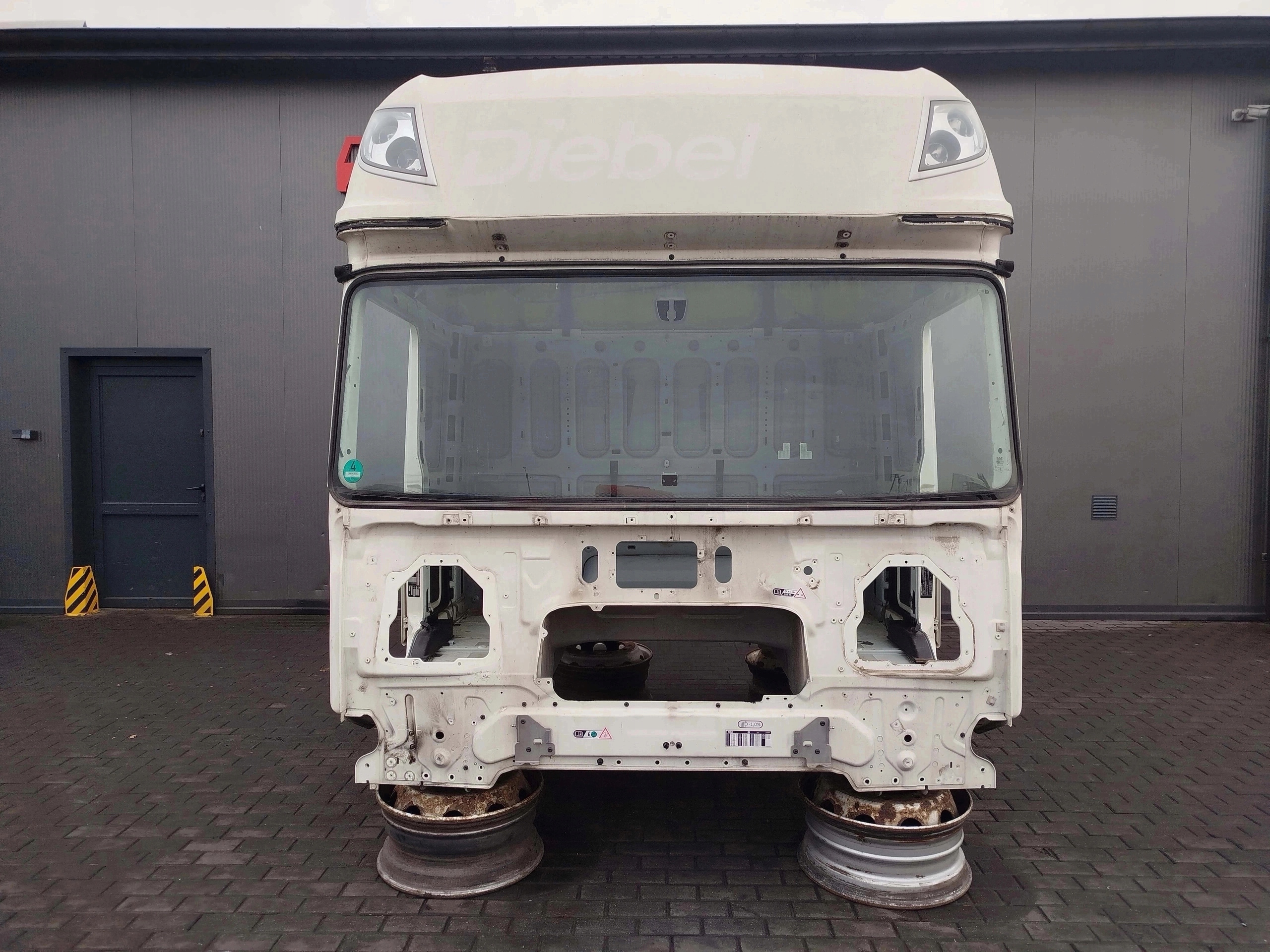 ba122f02753880f77c128dab6c40611e