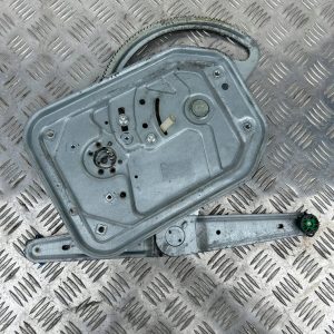 c89fef4b1103d9b56f7b26041926ad03