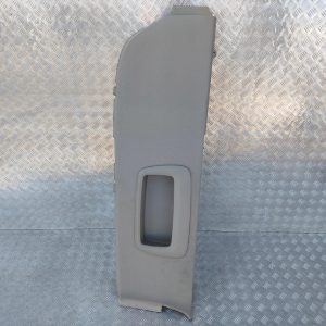 c99de0bd525f5ee2659c3d18077891a1