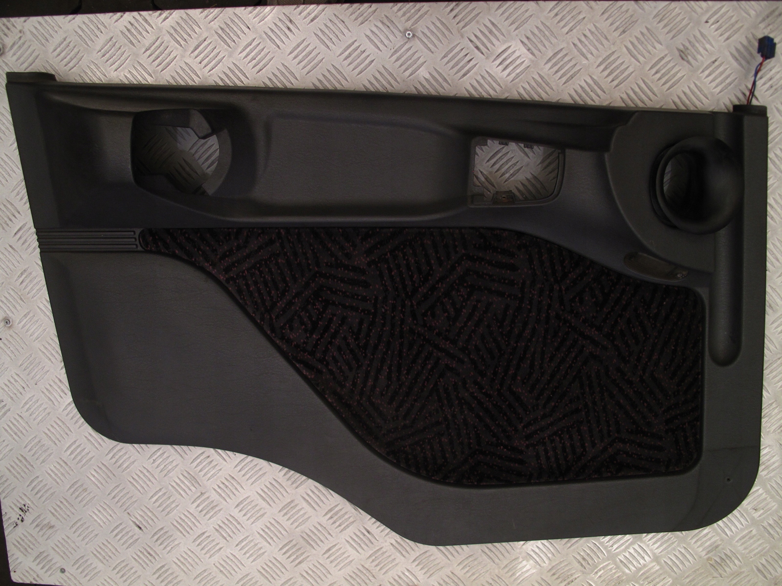 6f4de27d84920bacafca5fc5176bb601