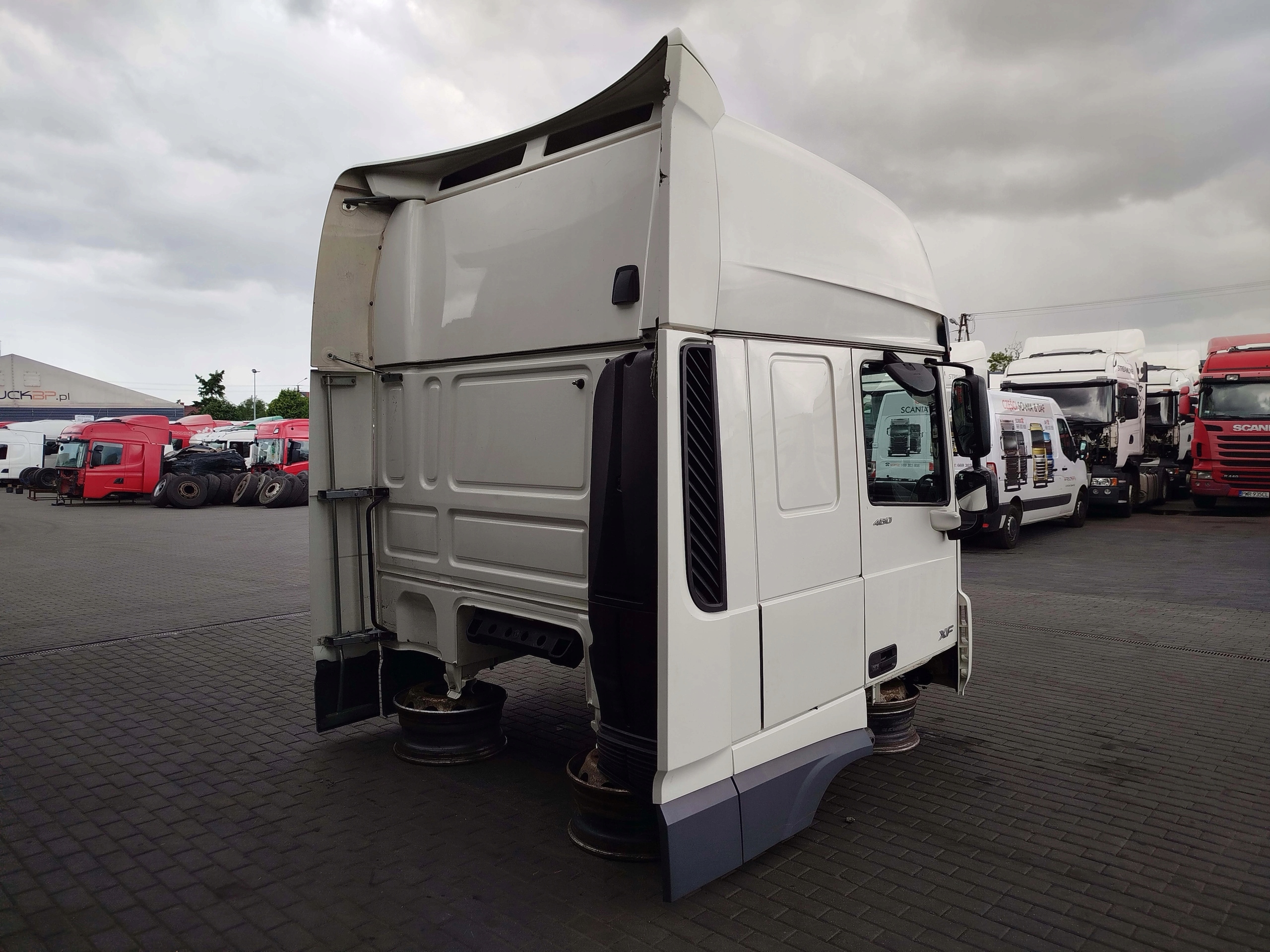 1ced6aceb1d54124009eea70f7aa27bc