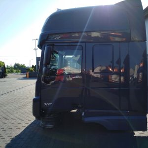 b23569901528e226f32ab4e256cdc670