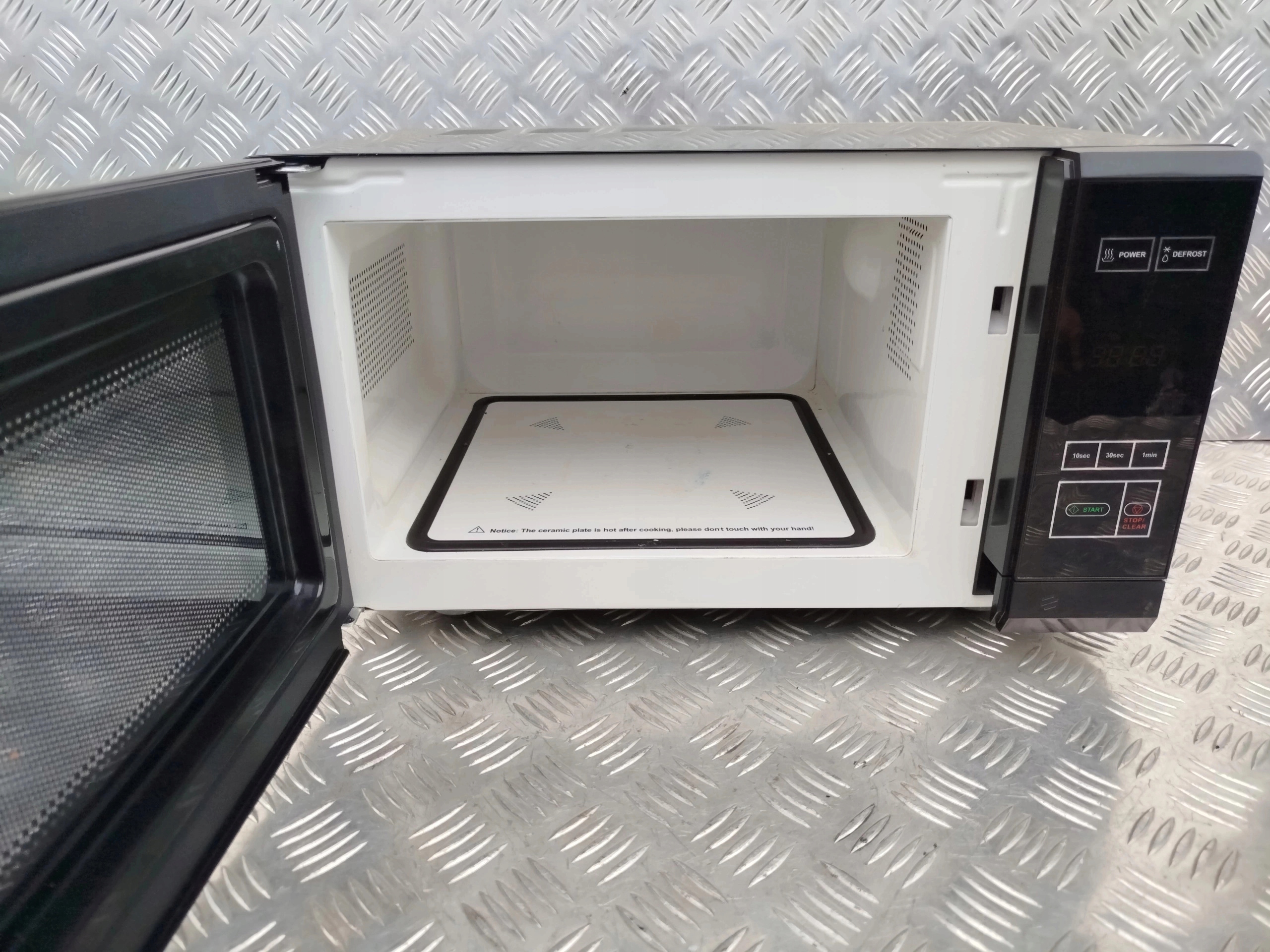 8e563c8d312616cc1748f5fa7ea94b14