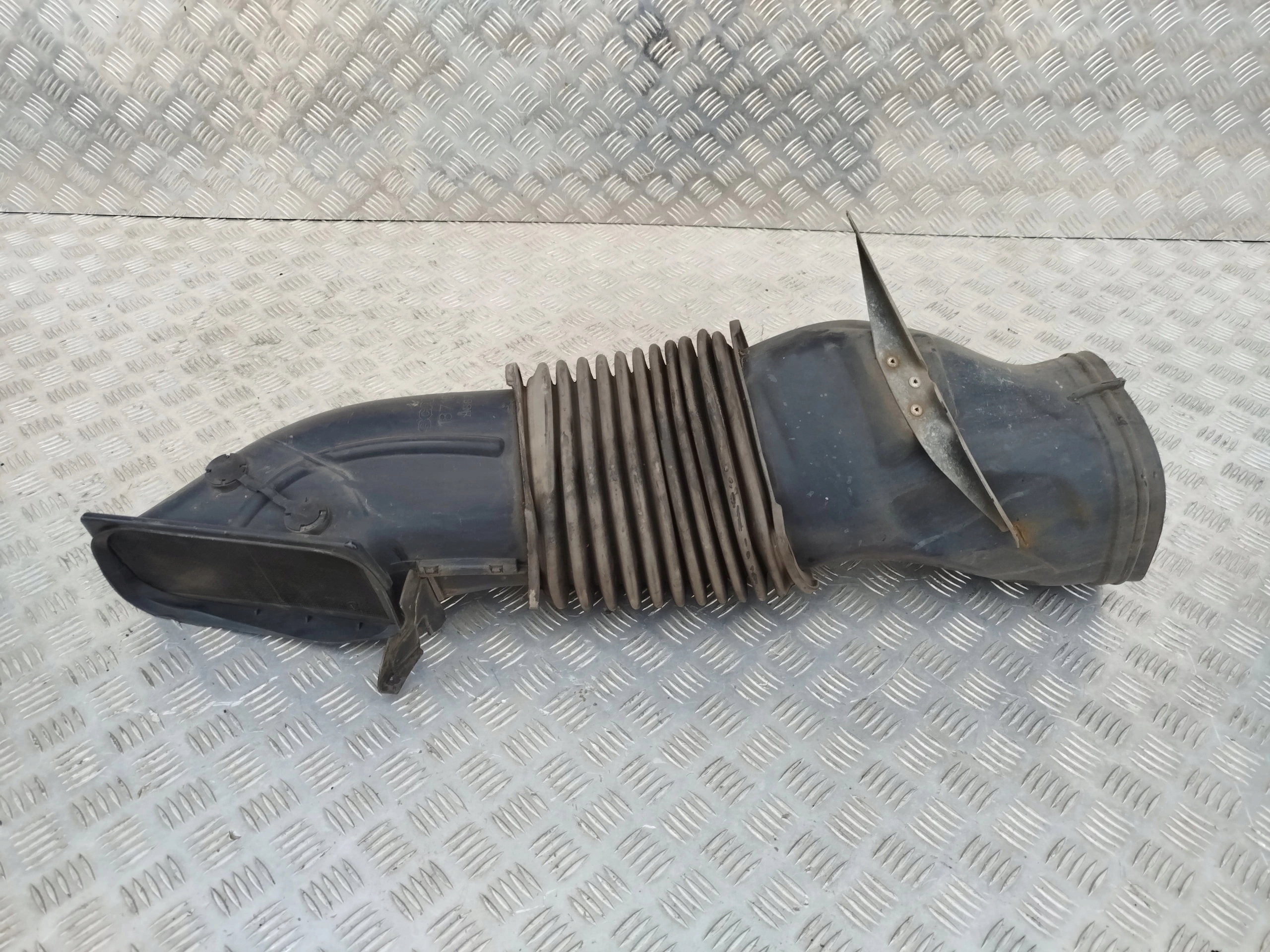 c565c686379446145679cb1942729bce