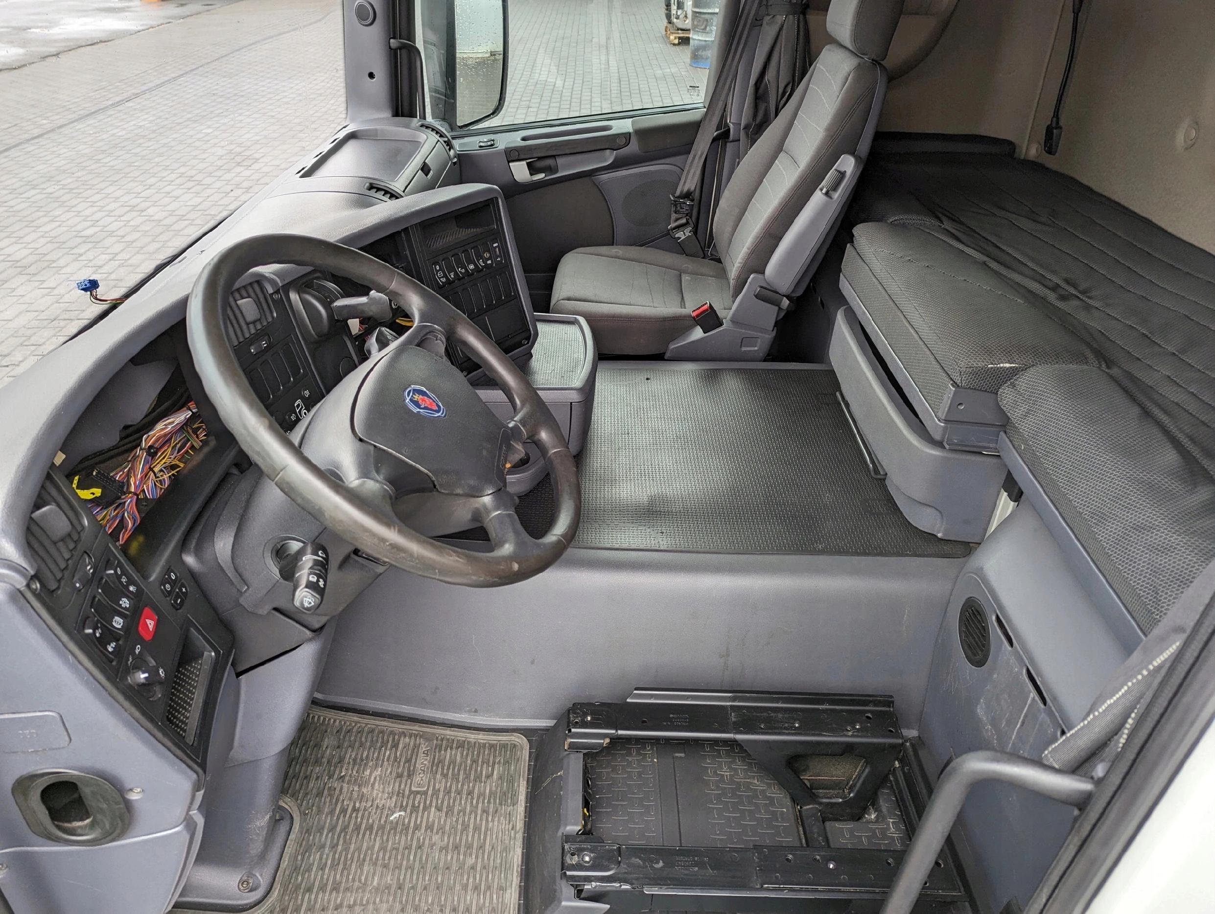 805f07a58c1fb3a73ce7a84025ef6fa7