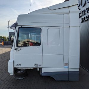 4055c013f5715120f2c823ea8dc580a7