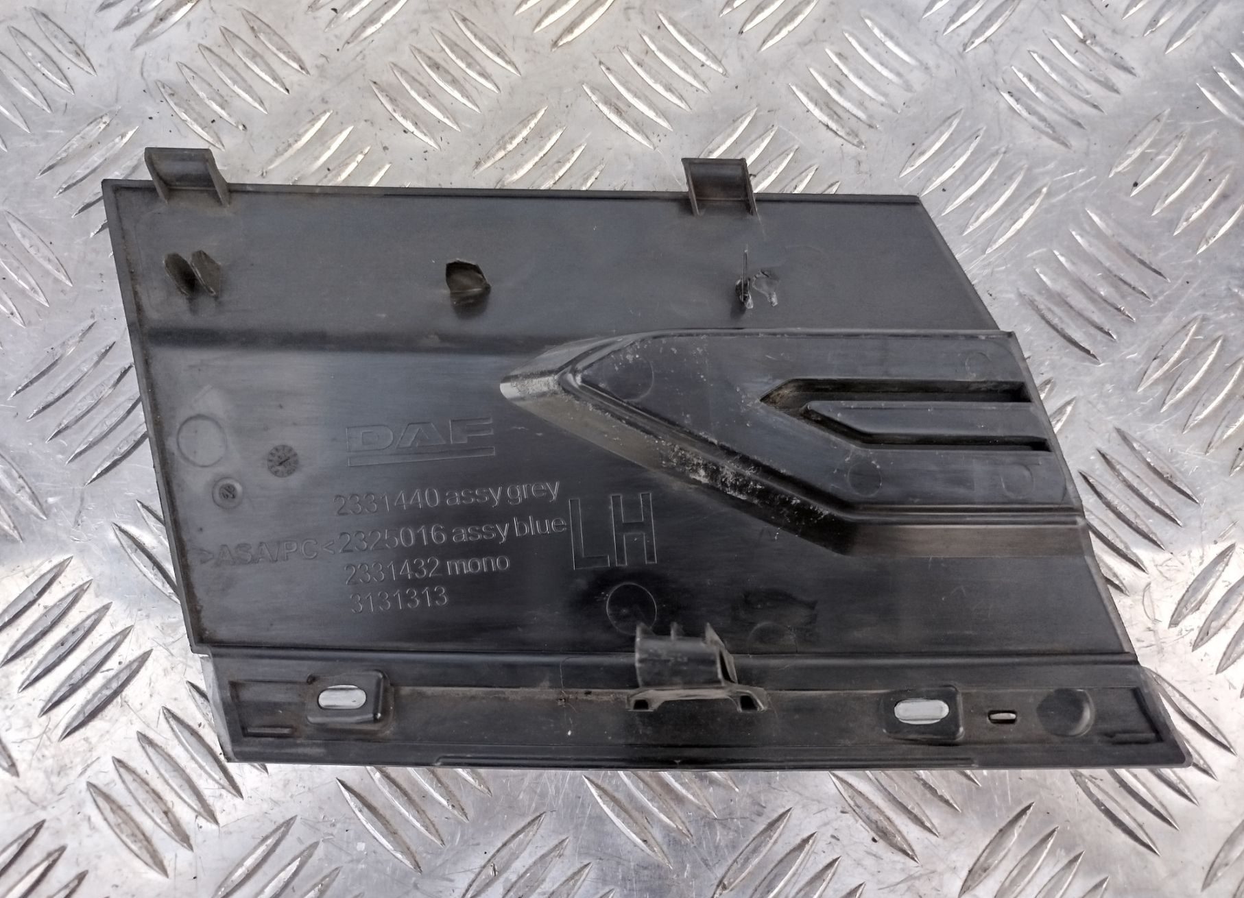 ffdbdb2a919fd6b7f9d8ca1c539a9da4