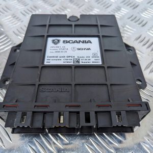 6c28928d34e33f99477e4278cddc8e27