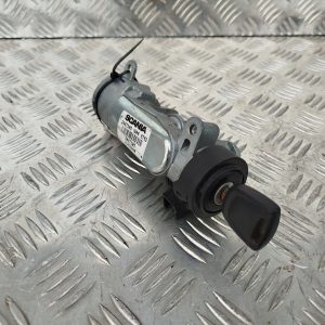 4d73ac16c928cf33cc23888016846939