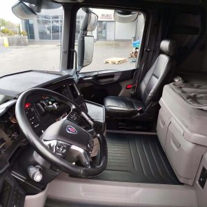 082ff1cfc5cbcdf4919a22a98f1336d7