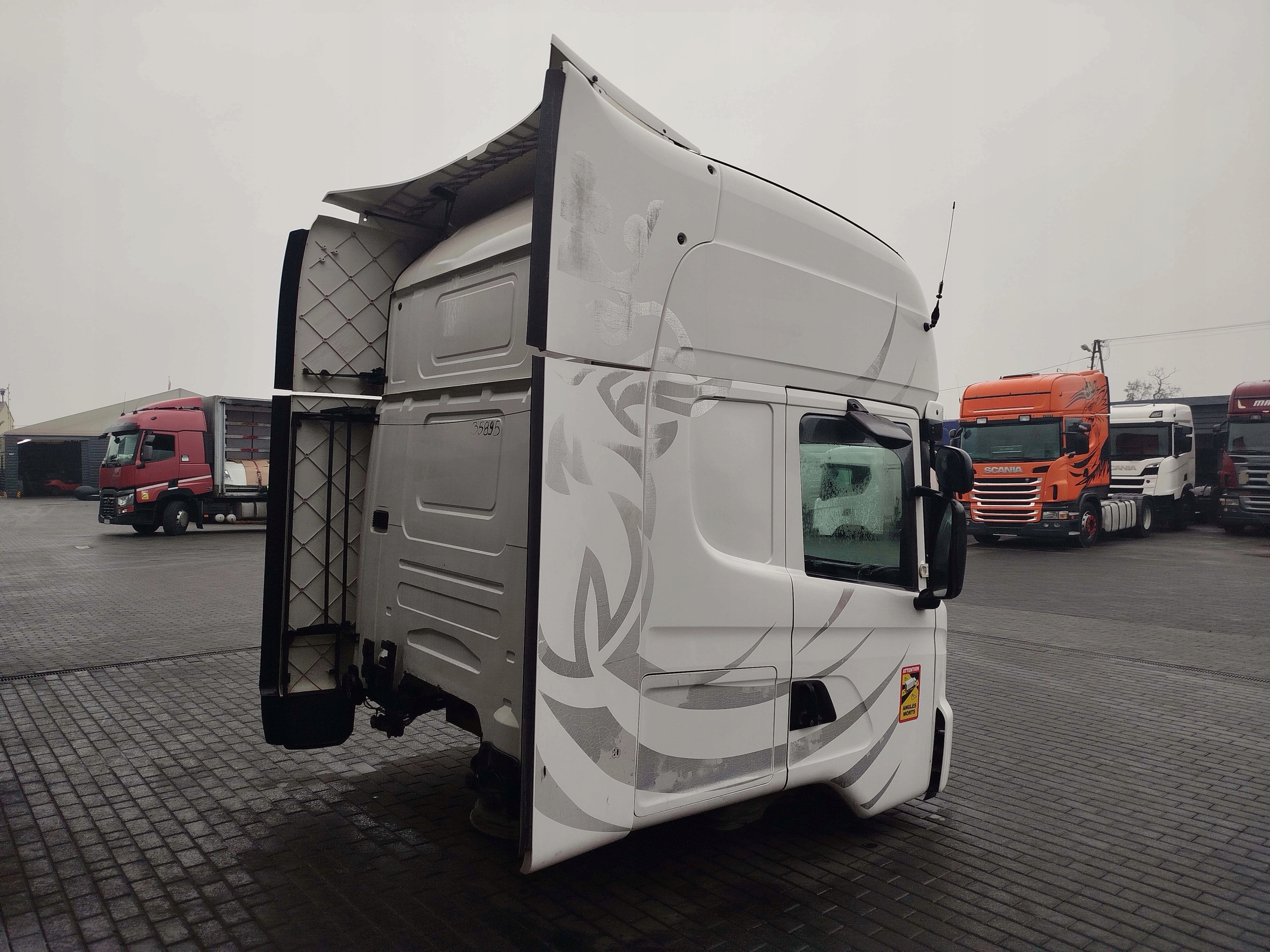 5171dcbad62f9f956144ff402938eaf2