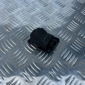 2103aa8038be018310a9842fe80bbcc4