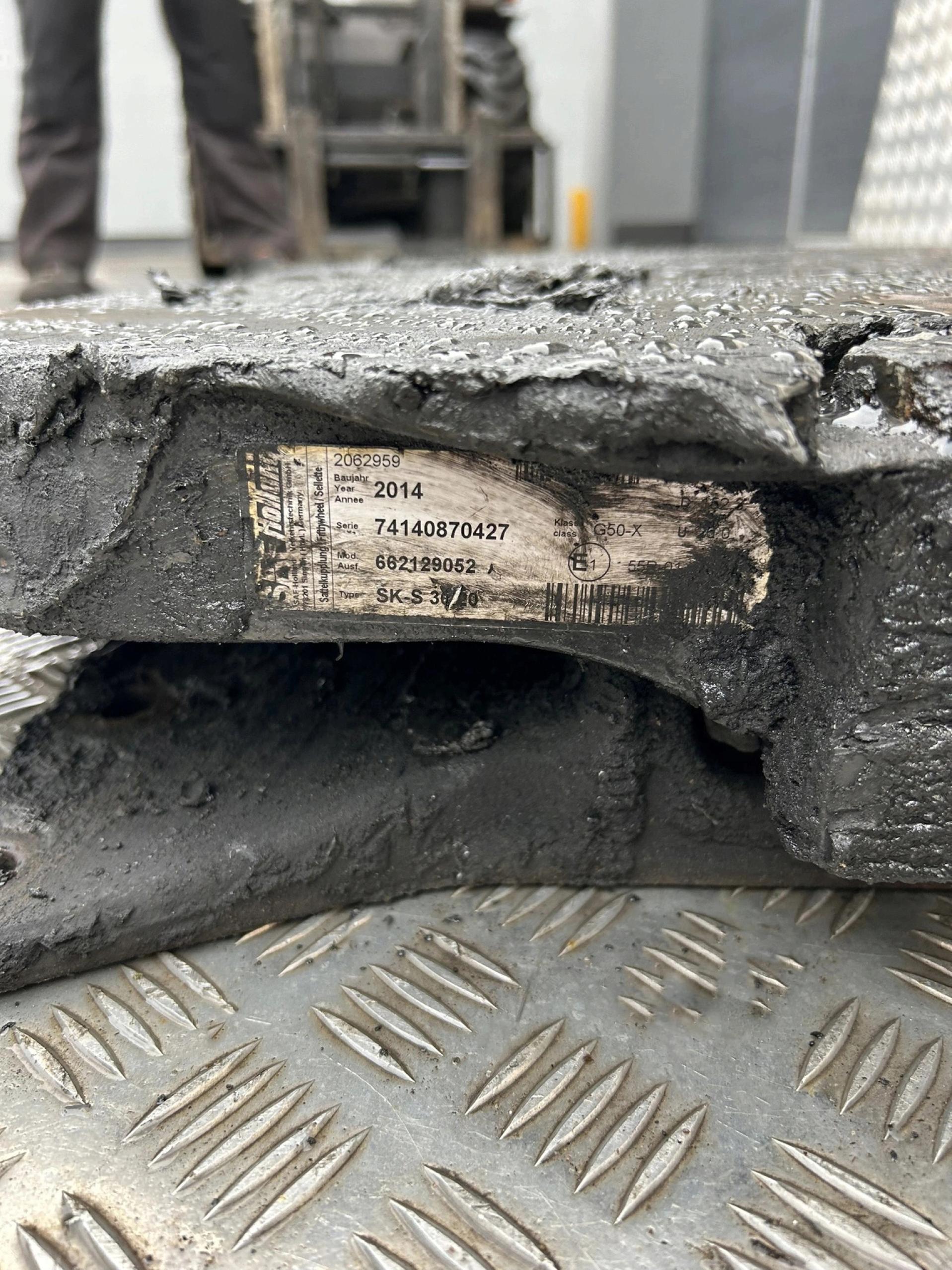 90b12b6f2879295d7d23567dec0e6fe9