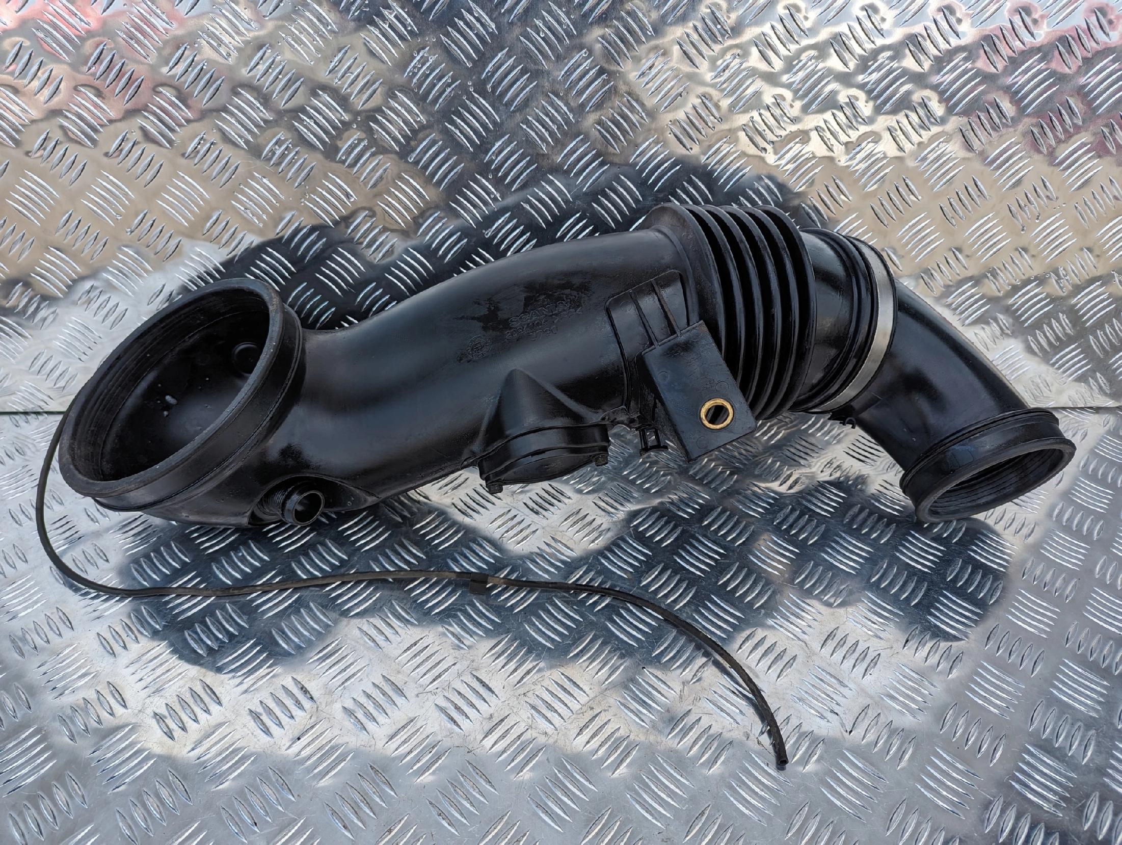 f805ea29f9d3747cc3e8de4ddd5db8a6