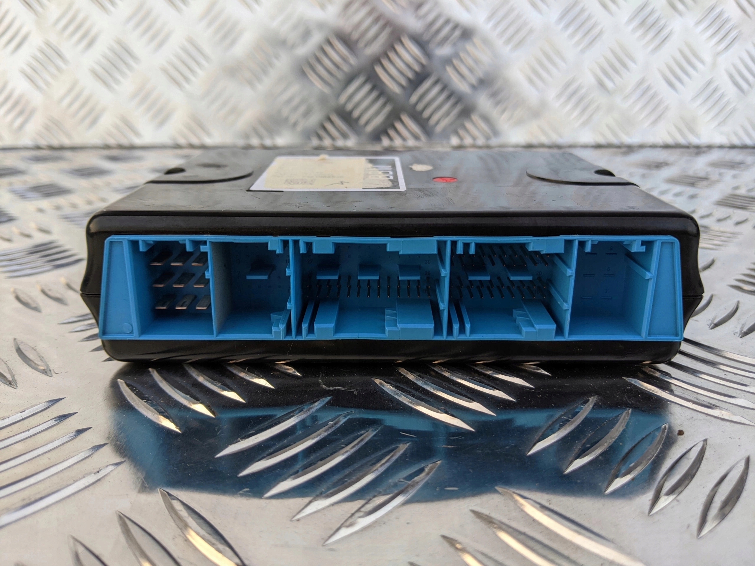 1ecdf8cd5f6d4bece4b2e766e1aa2299