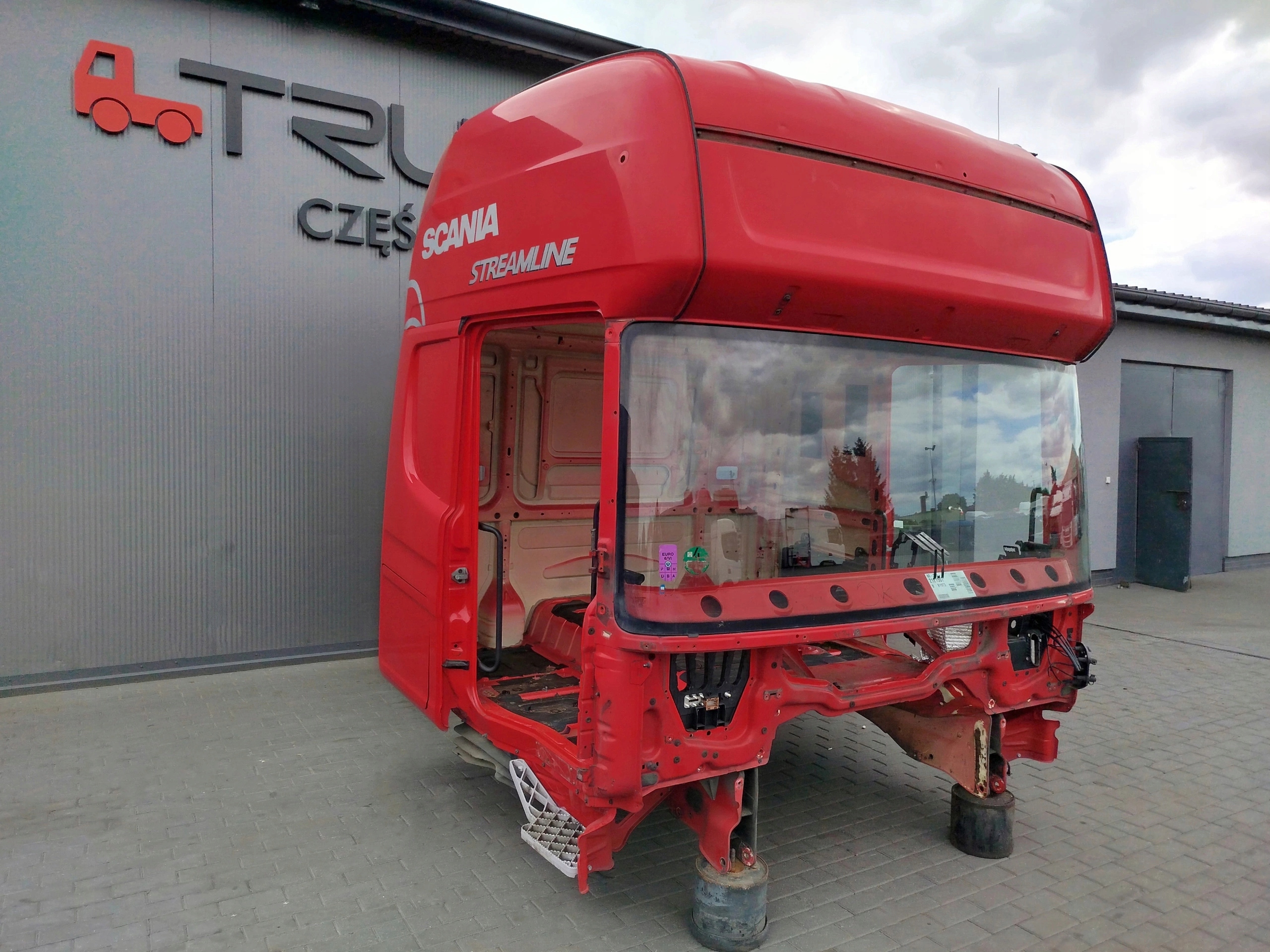 7aeccbc689b57e807902a7eff39c7b22