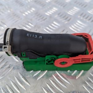 5cebad680460dd4e770afedd102b03bd