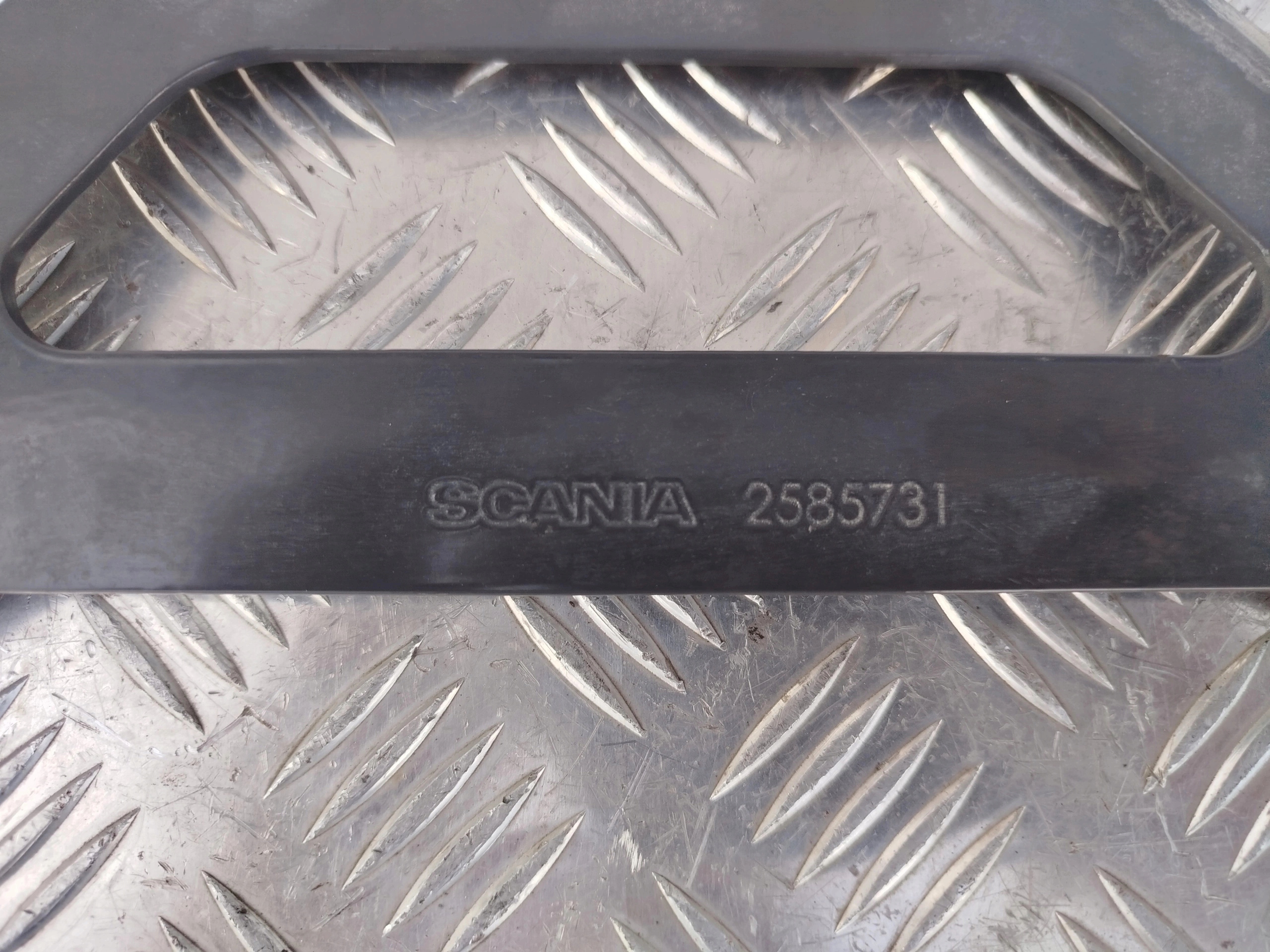 ebdeb0783f0dbf489aff5e32b2e55660