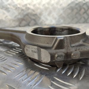 c87a20d3f76e805bc7b056ad80026183