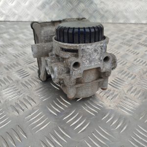 0313c20fd4d43529b607f3ca421d615b