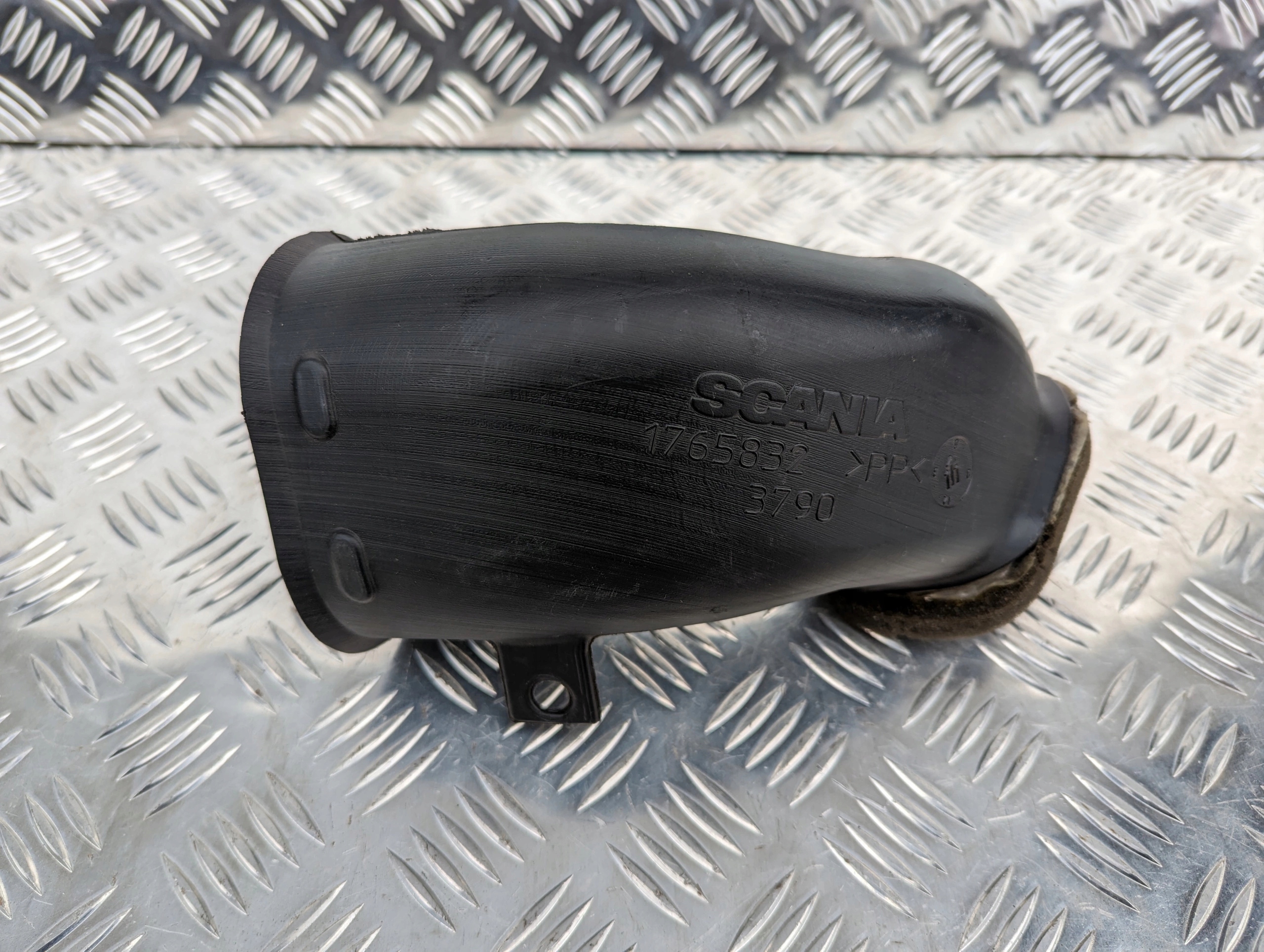 f110d2e8eb558012378de0fc0c4c2eb2