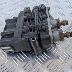 4bd4cdcd965858bd4d8b89dd94a6dbb1