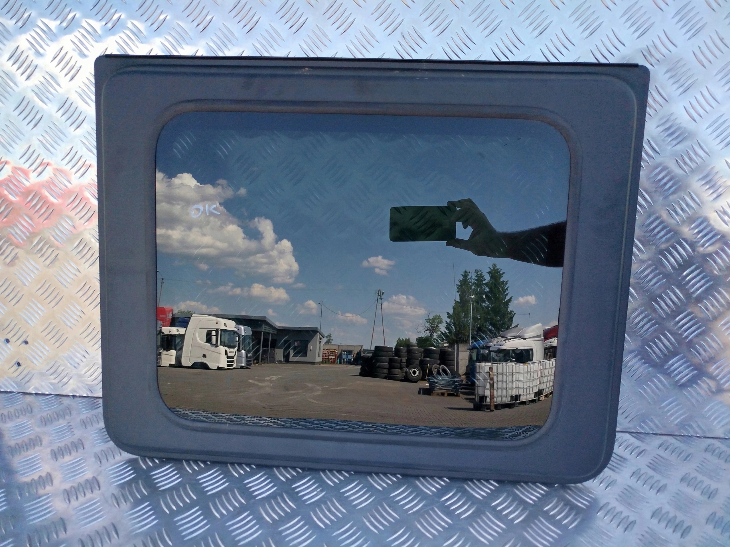 052786fb2f0160406617c3b1aab3b742