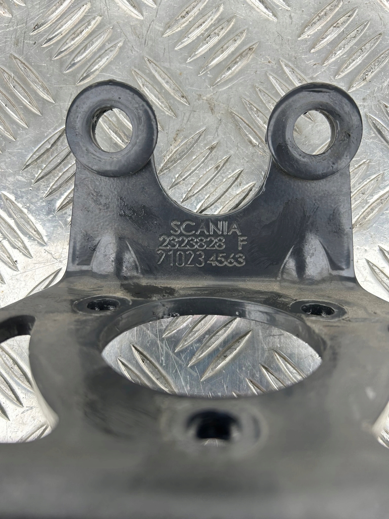 bf2e59f1c46e5f165bdfd70eeb035b13