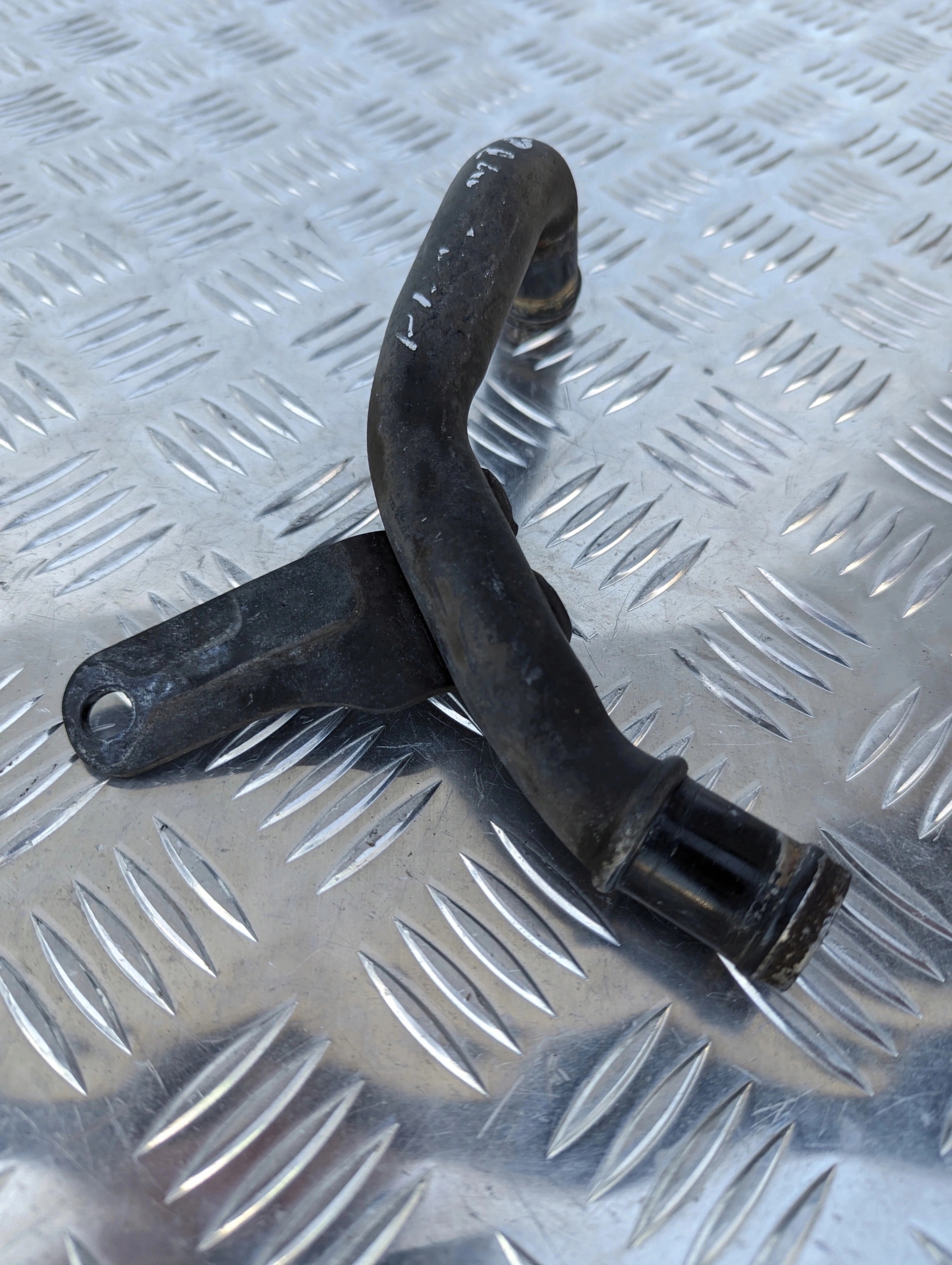 90436a60be34cd37df03bb9b3f65d8eb