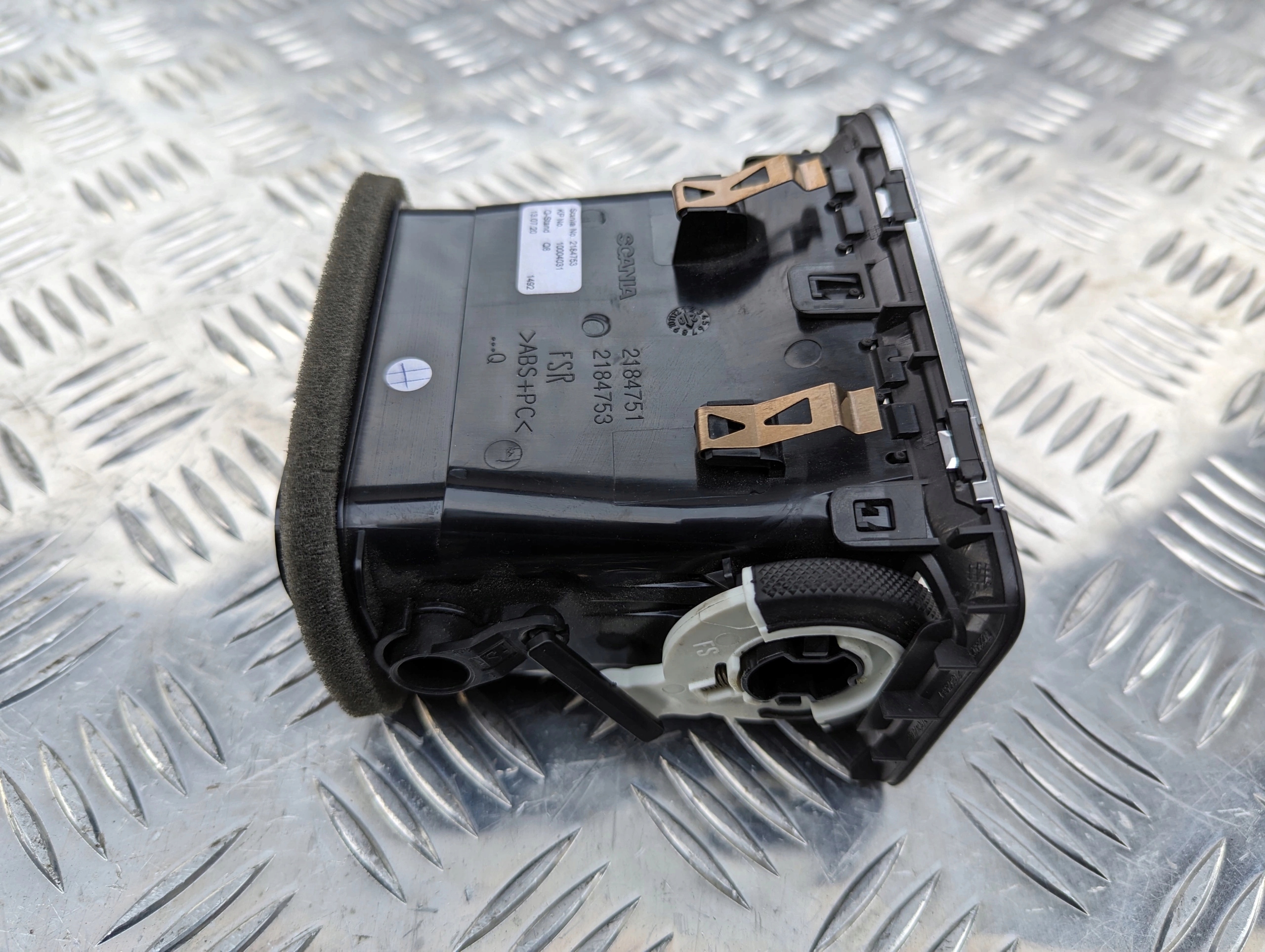 437894d7e68b34e9420259068f89894c