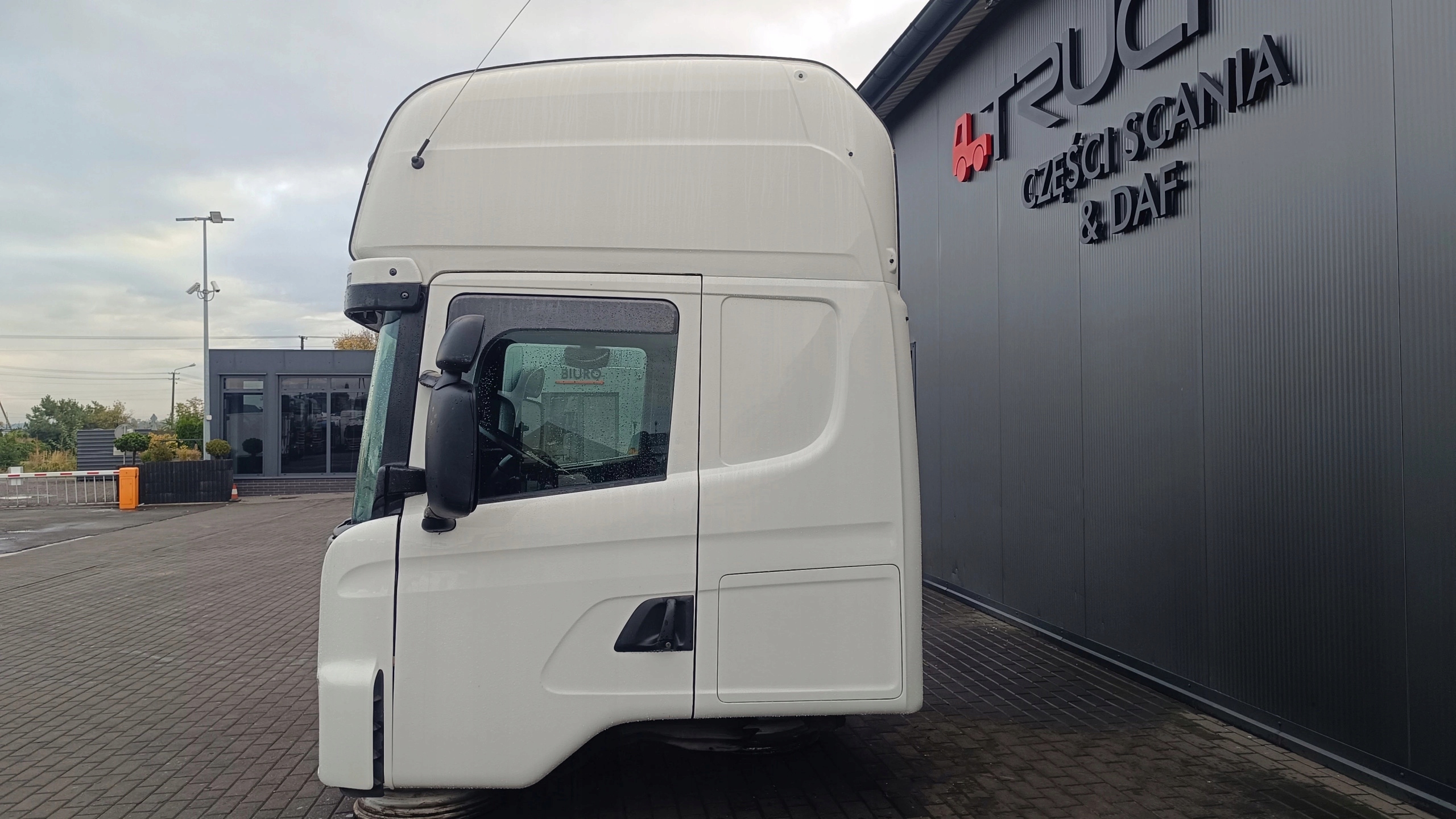 5f2baab4b5c854d803c33301cba2d9e3