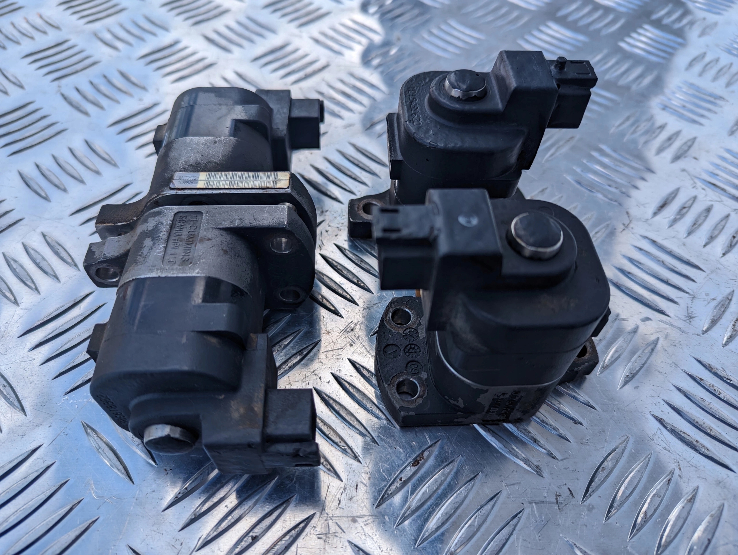 9bd80a24b78f3640ba14b0eb1415444b