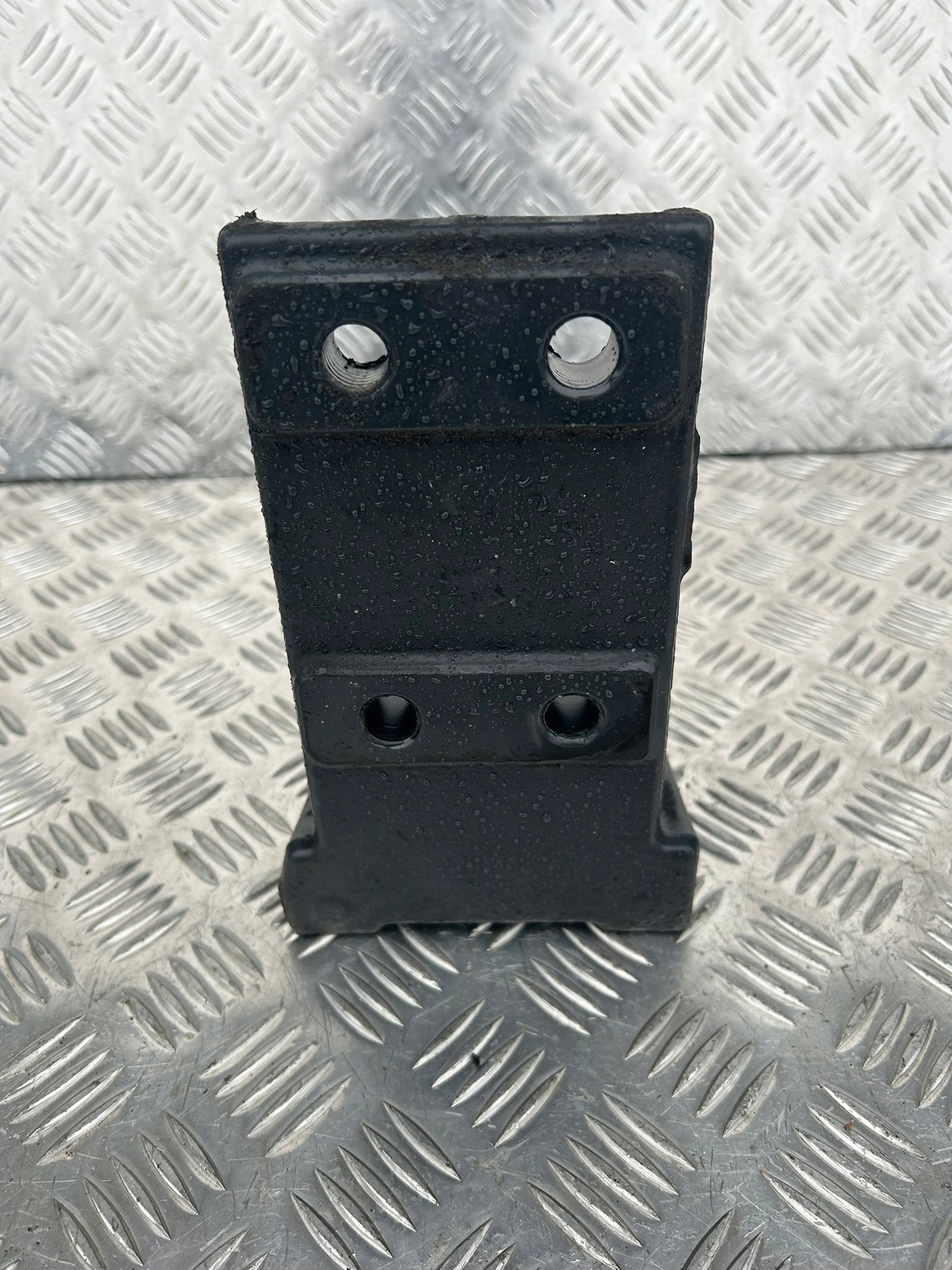 f3aa471ae0604f066e05f65a02601ae7