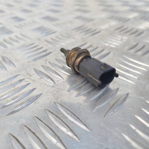 10d616f0f0a213d2be73217bf7ffac69