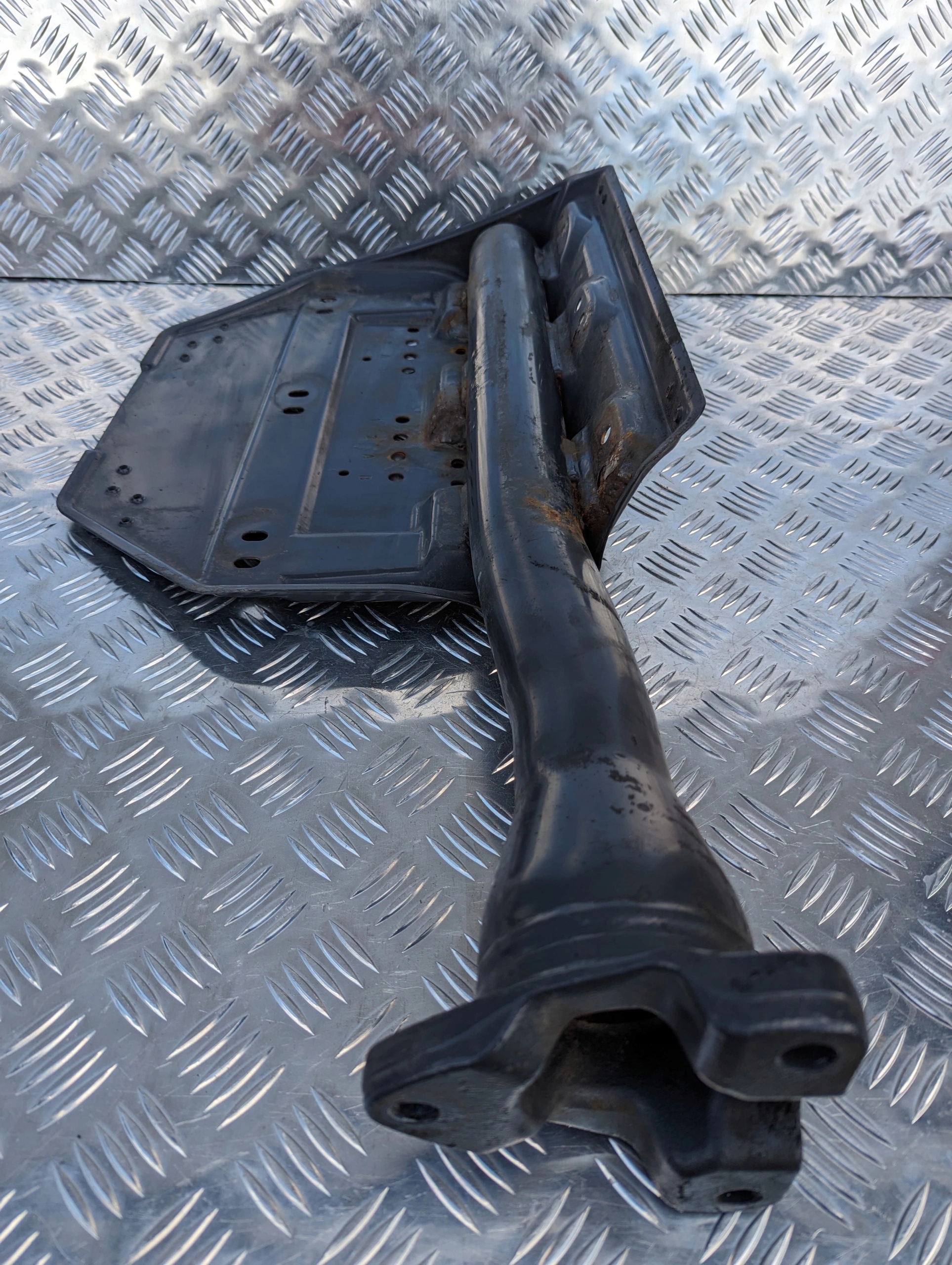 561e42d98acd1364c8d3102366f61bb0