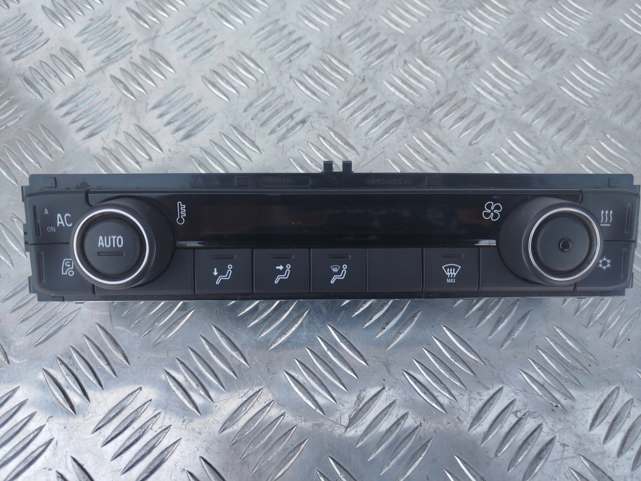 d771e2a59b90cafc02a23c41b3a5b5ef