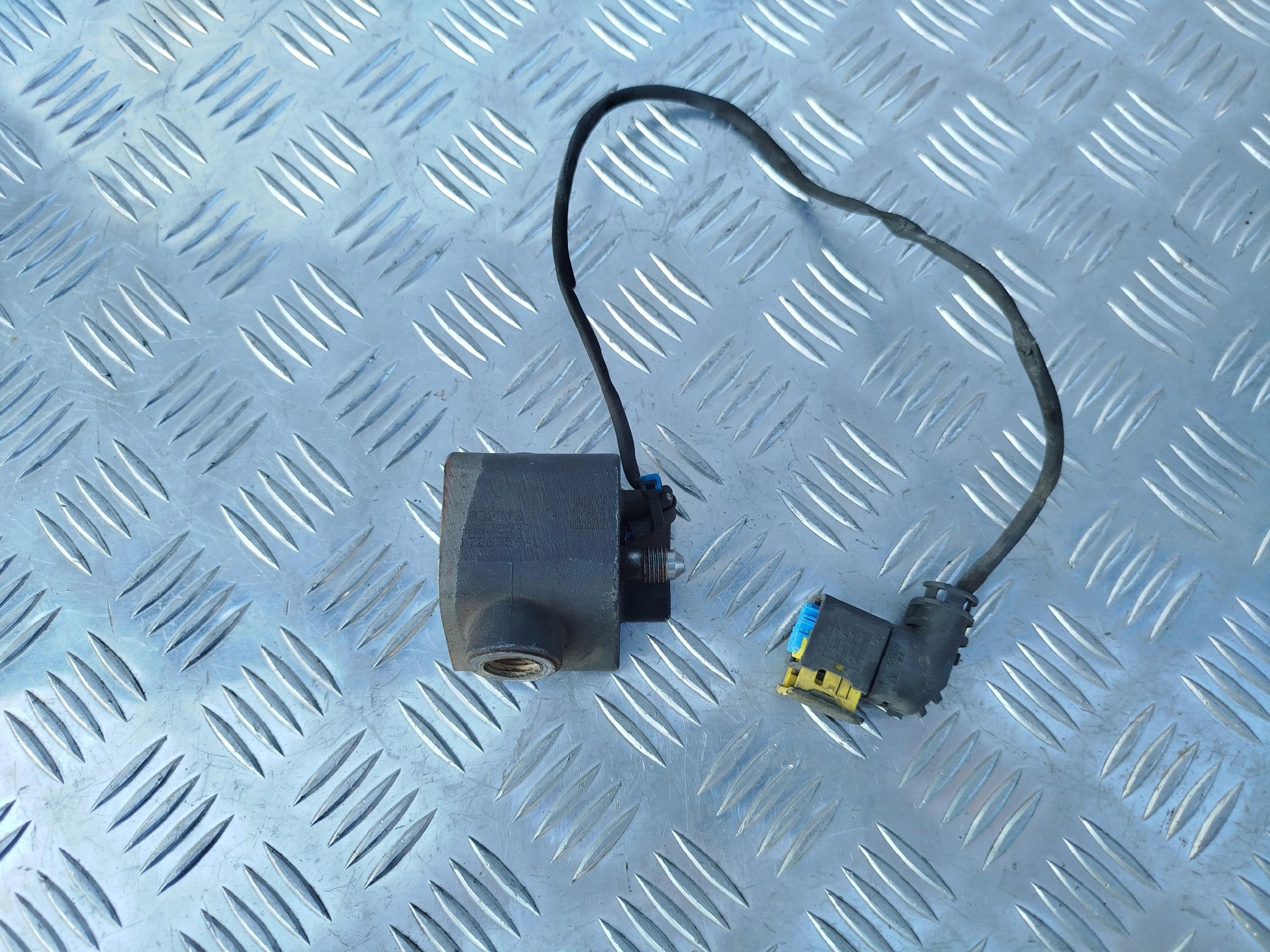 4003079fbb75ad8e4c45b5d36f6485ed