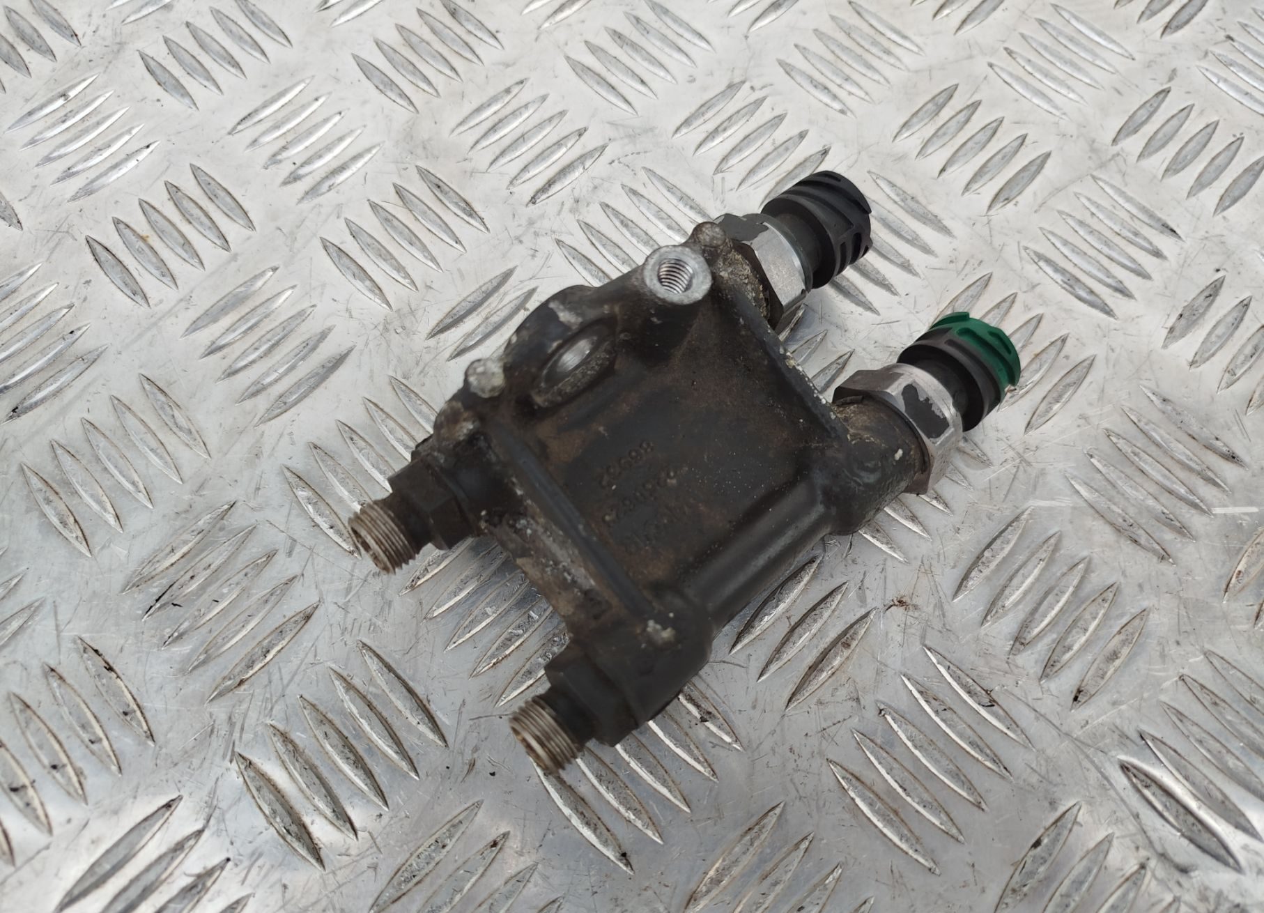 8bd049435994cdf8012e589588be5329