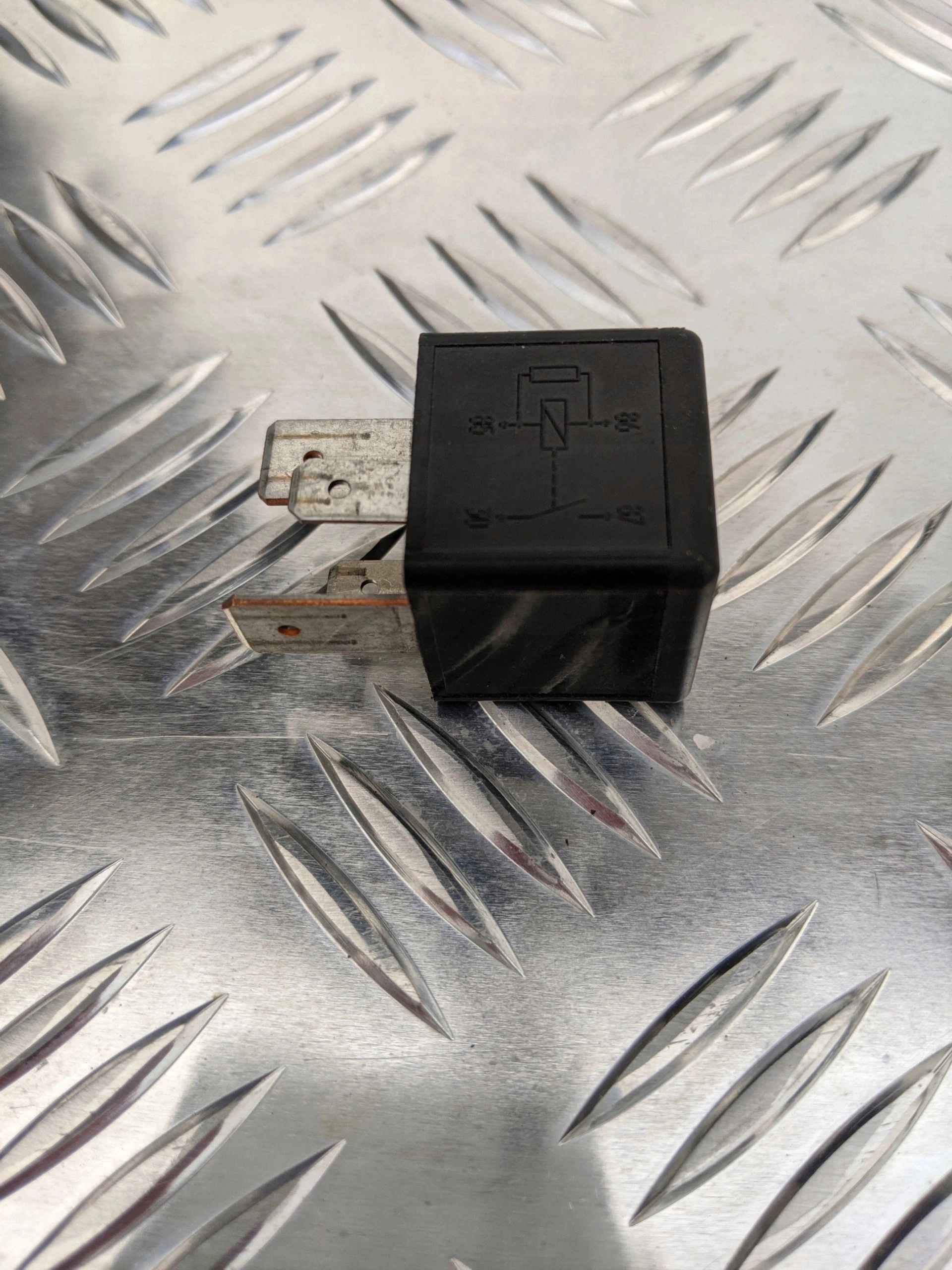 2cd1779438a6d82779a043981dd9d352