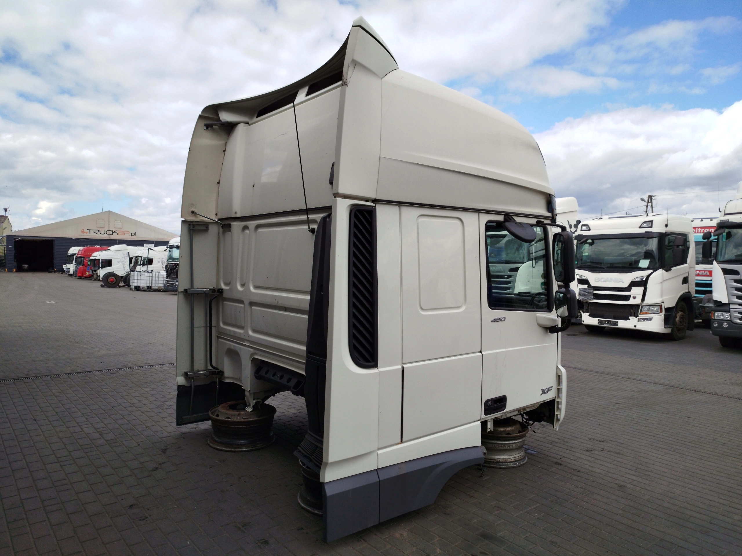 745b10e814398303f34d1bd2e5aafe3b