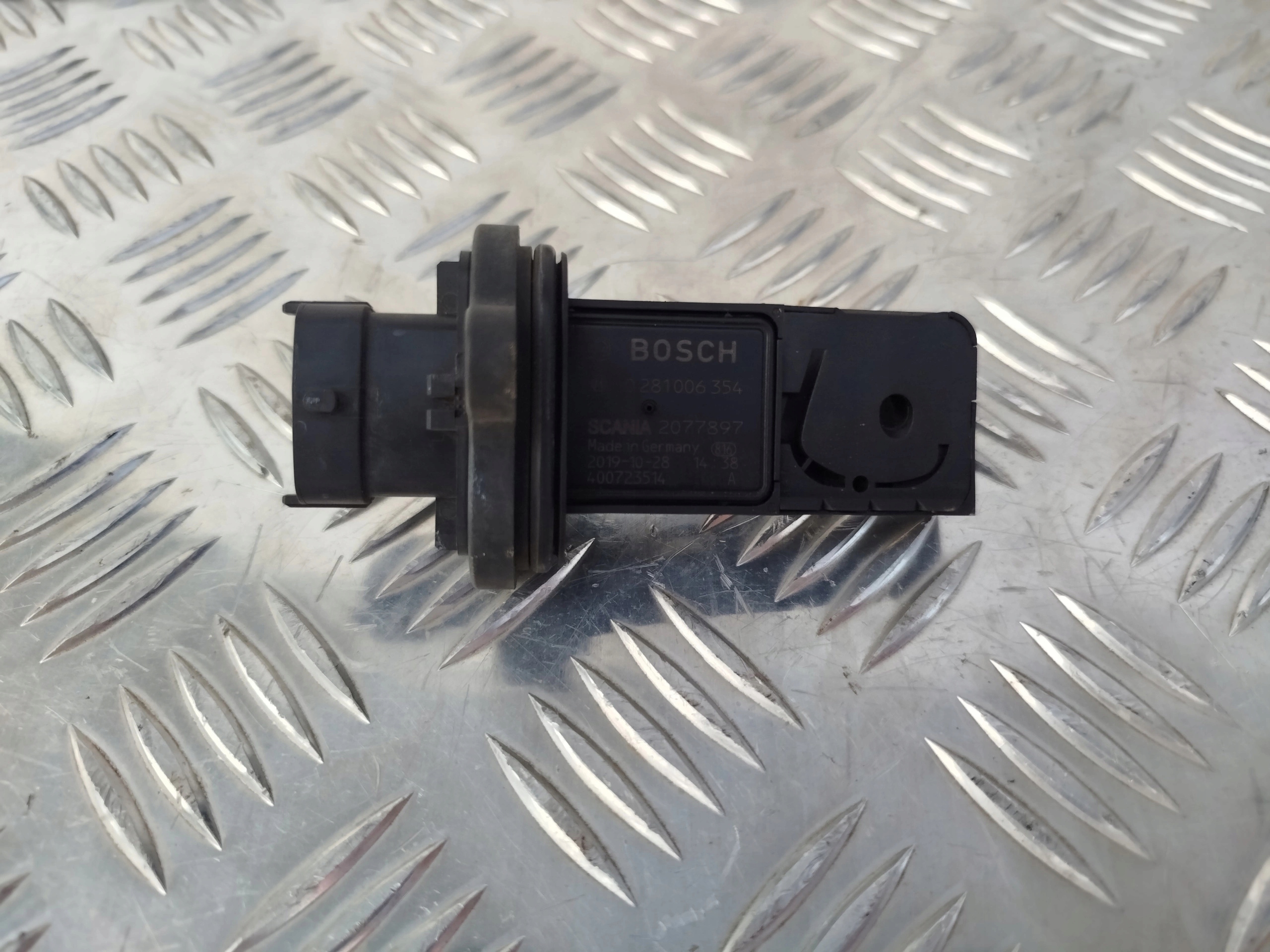 28b7ecf3cb66a28463c86c8765a079fa