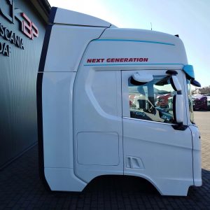 12a58c3ee7f6e47d97a68a63ba256a22