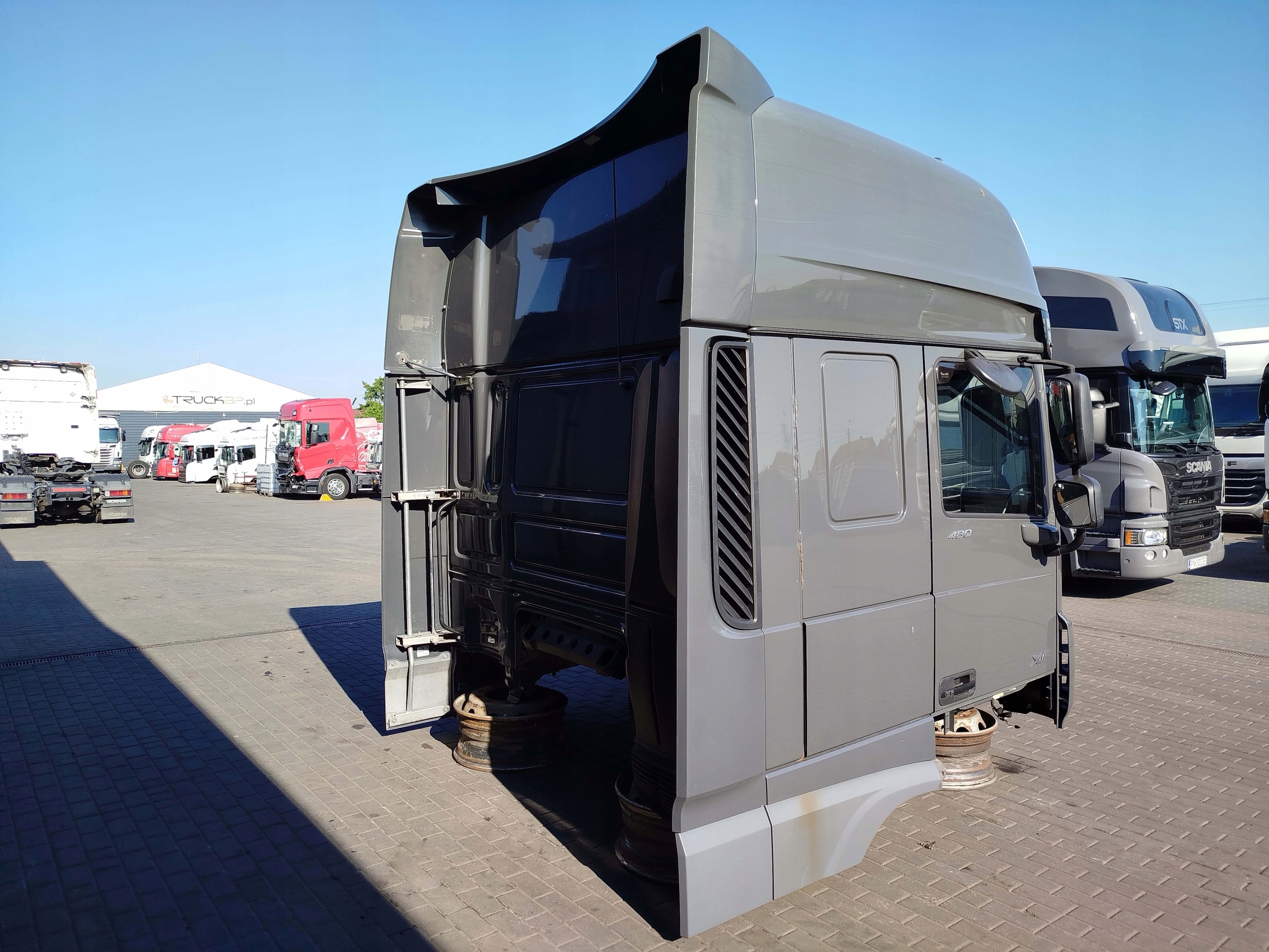 411bba3eba703b37e5fbe0aa62a25737