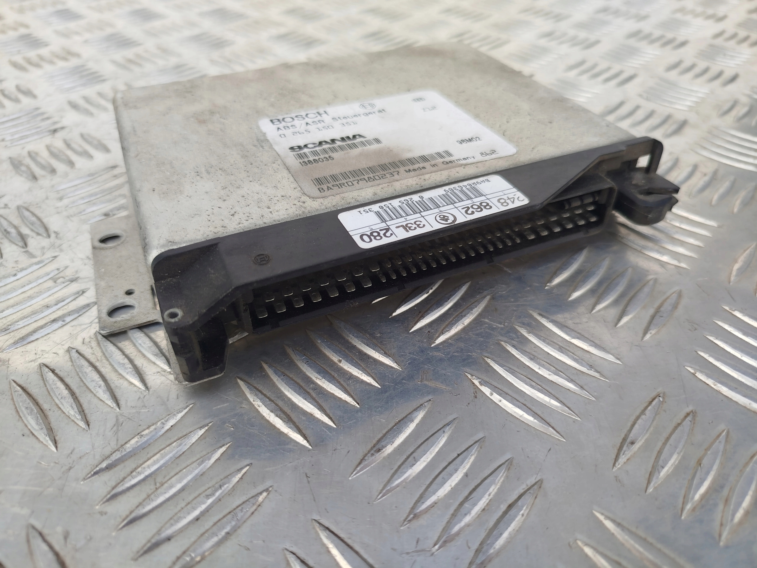 7087a947fa83363be8e927cb7615ed3f