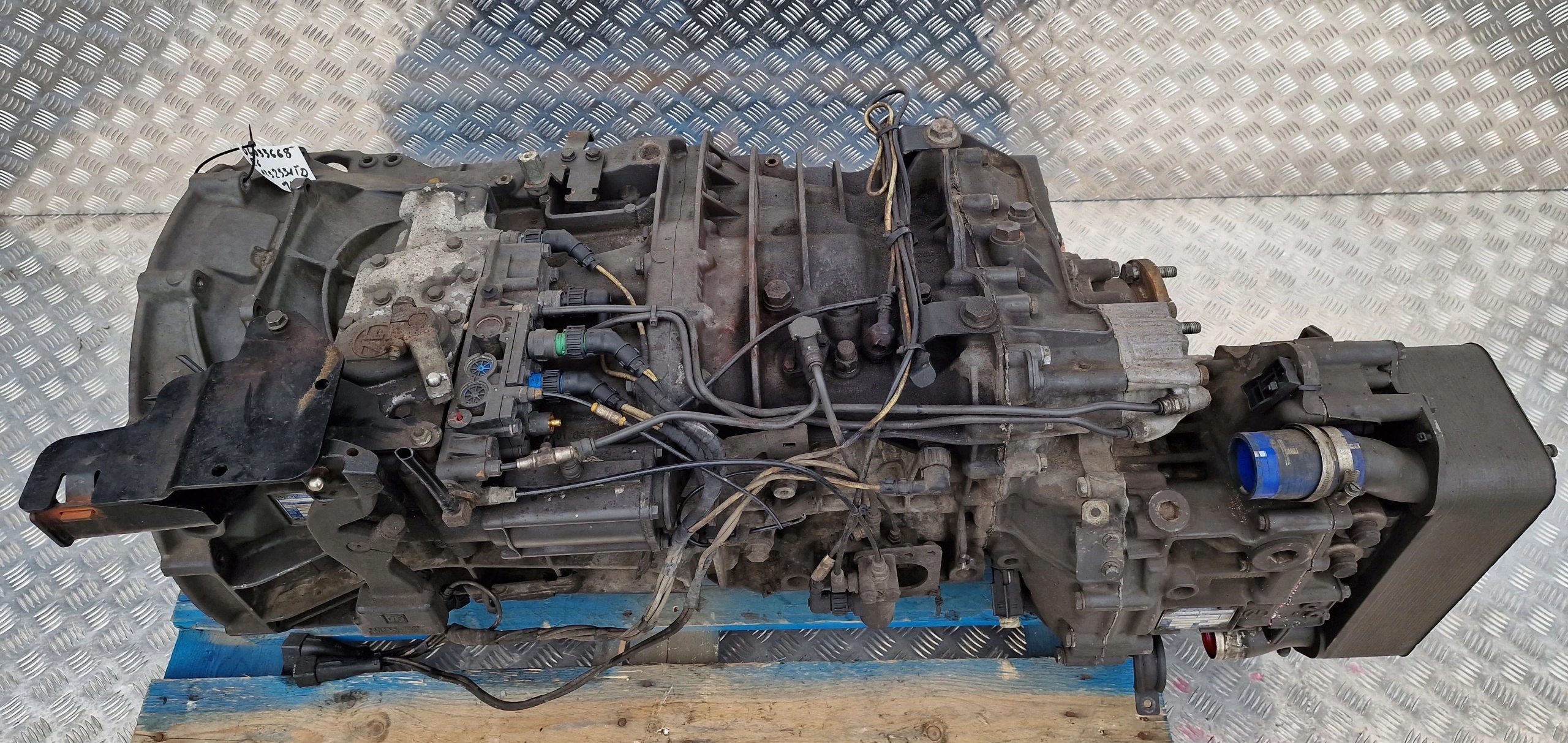 9b2c0ec33e4c9317f48342f0b89ecece