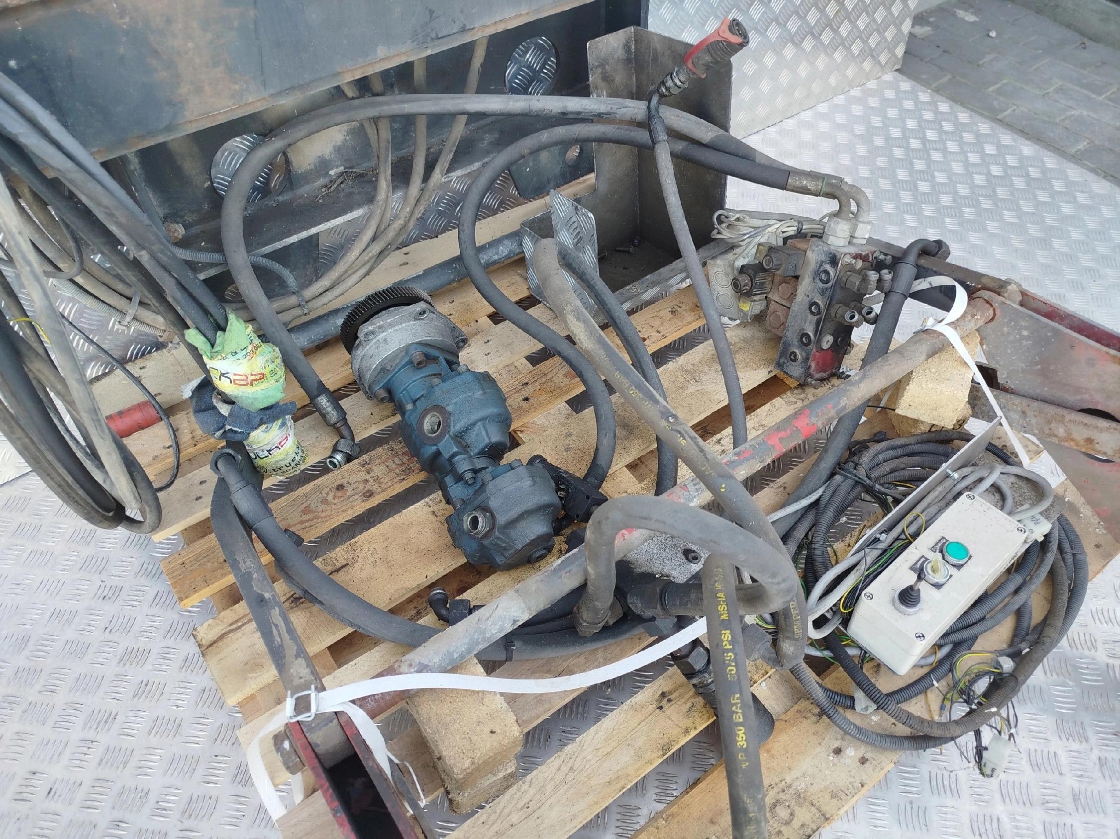 acde6775500a1bf84699652386401bf1